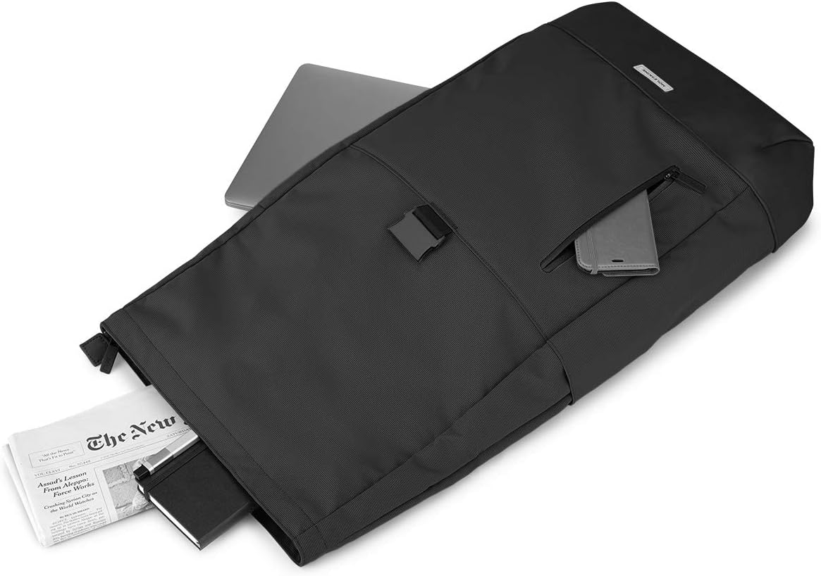 Detalle 2 de Moleskine Sac à Dos Enroulé Collection Metro – sac à dos pour ordinateur jusqu’à 15 pouces, noir