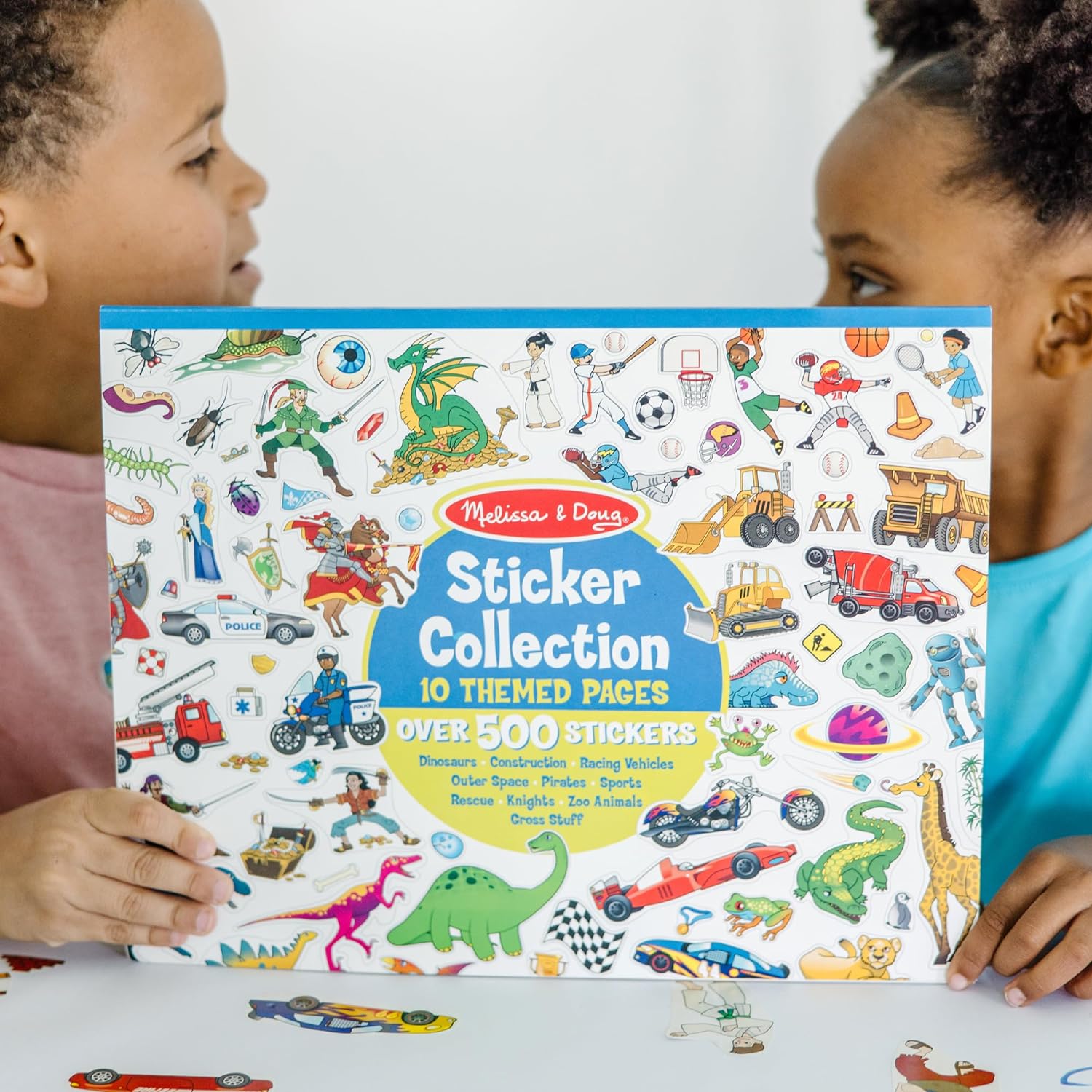 Detalle 2 de Melissa & Doug Sticker Collection Book 500+ 🎨