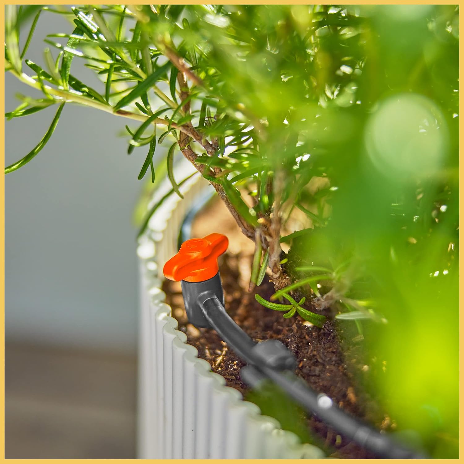 Detalle de Gardena Kit Irrigazione a Goccia da Balcone Micro-Drip-System 13450-20: irrigazione mirata per 15 vasi