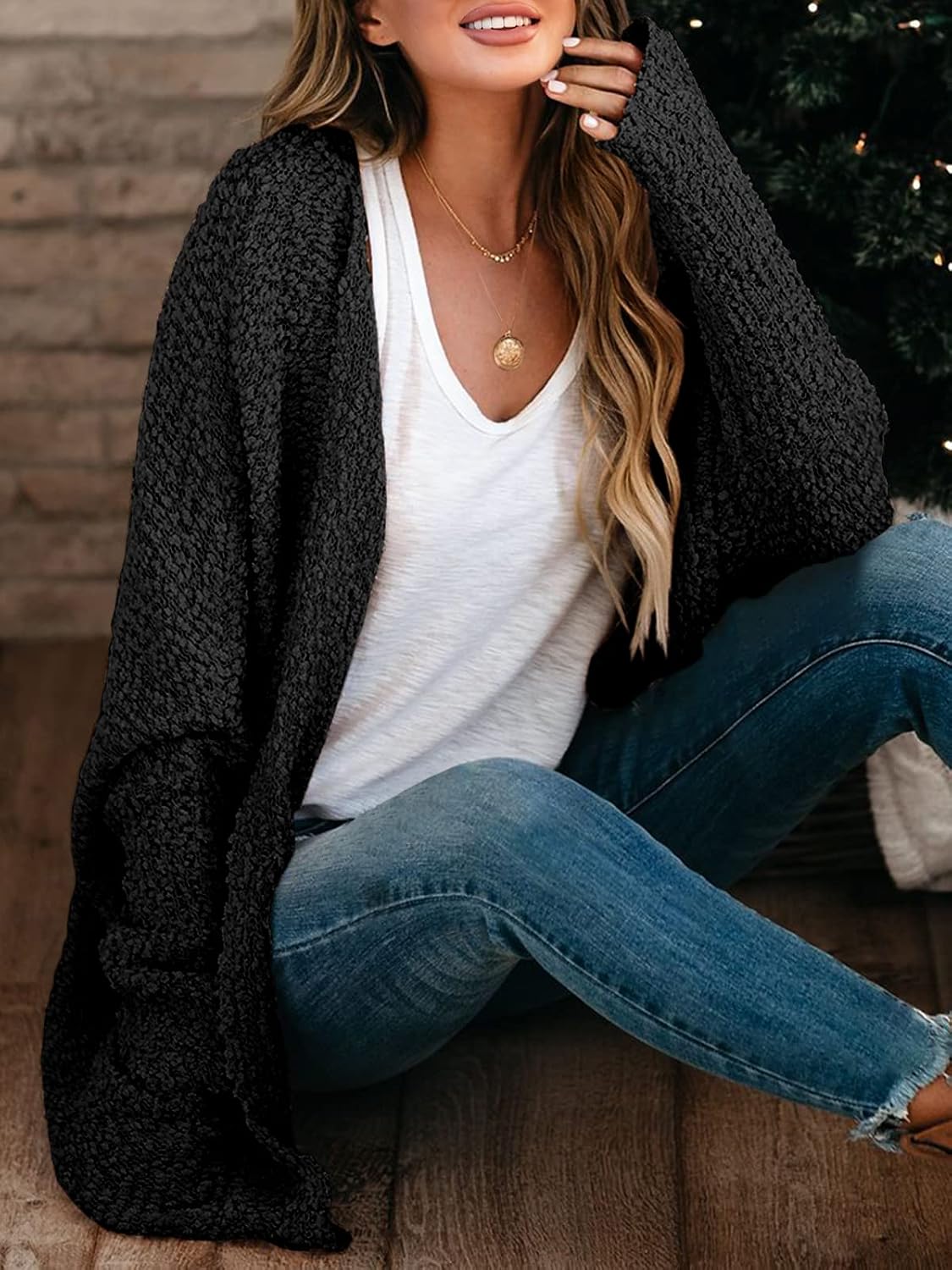 Detalle 2 de Saodimallsu Women's Chunky Popcorn Cardigan oversized sweater