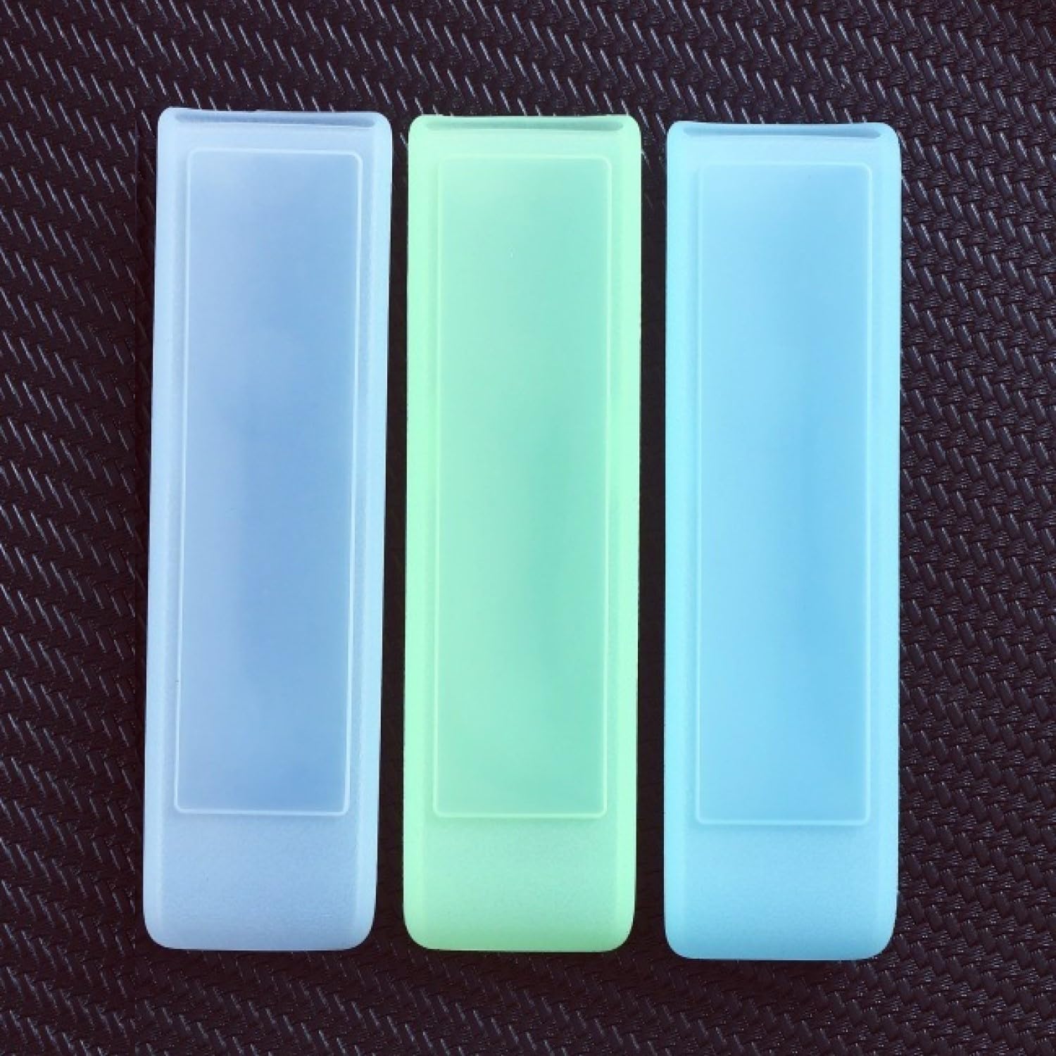 Detalle de Silicone Remote Control Case for Samsung TV Remotes (BN59 series) – Skin-Friendly, Washable