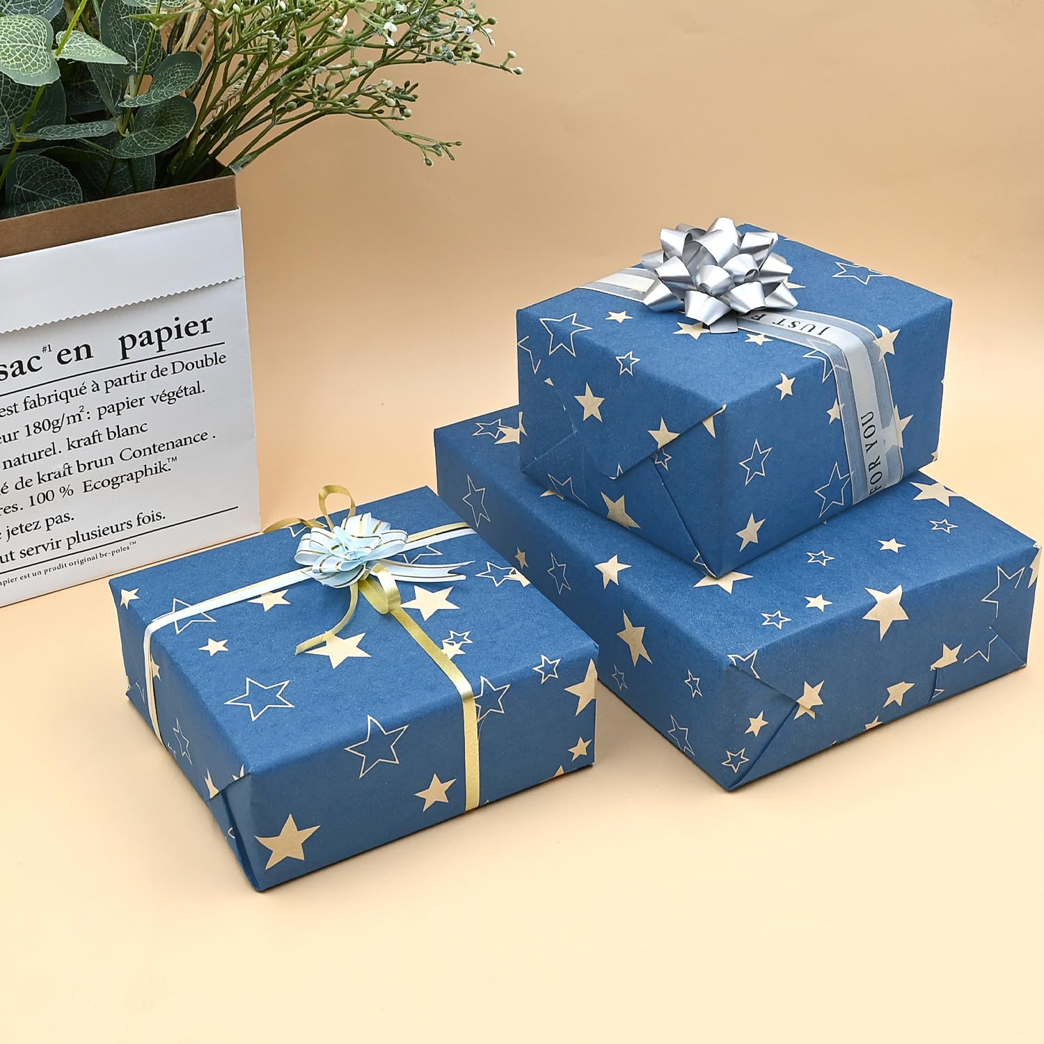 Detalle de Huge Blue Kraft Paper Roll With Star: 70cm x 15m Gift Wrap for Birthdays, Xmas and More