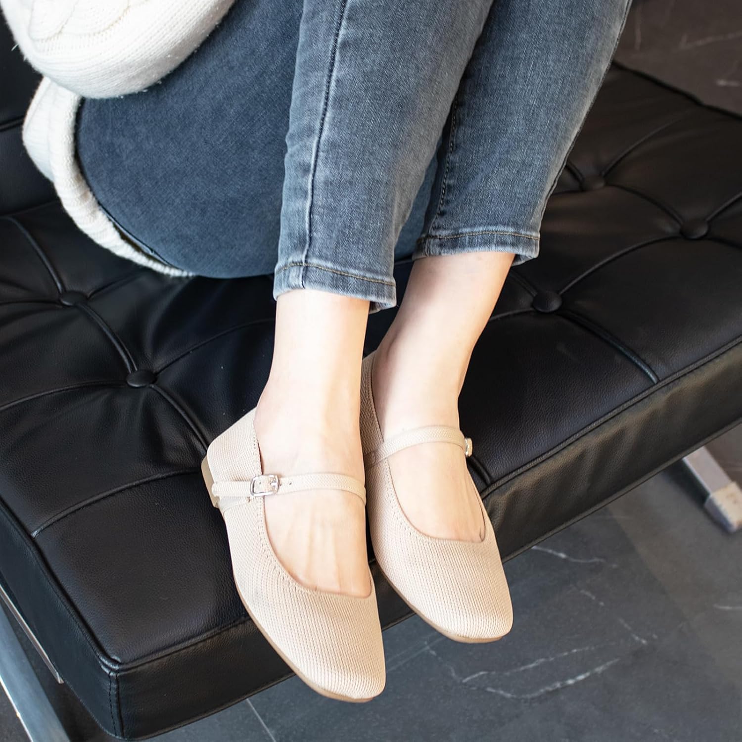 Detalle 2 de Soesyi Knit Flats for Women: Square-Toe, Adjustable Ankle Strap Ballet Flats