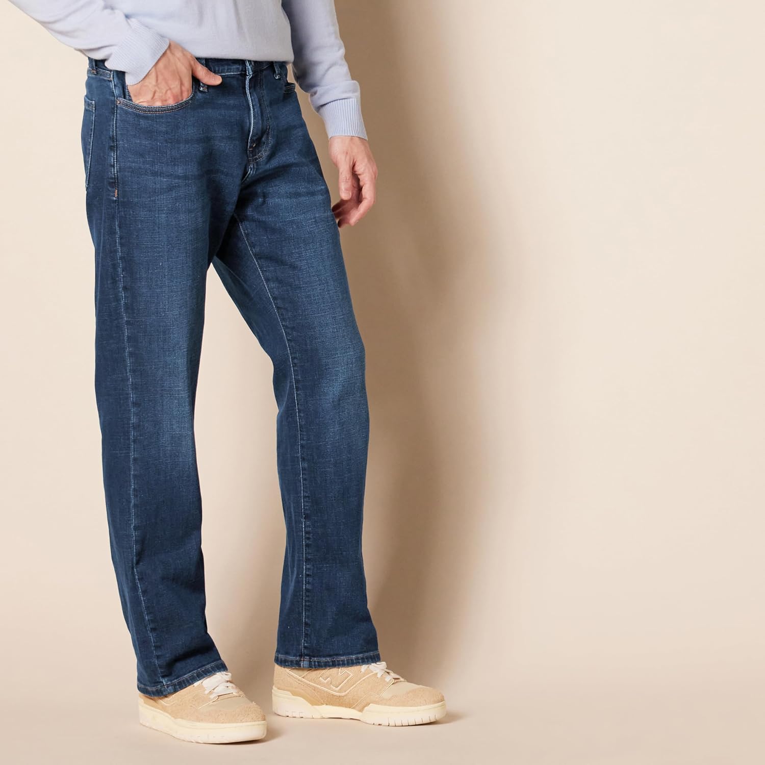 Thumbnail 2 de Amazon Essentials Herren Bootcut-Jeans mit gerader Passform – Auslauffarben