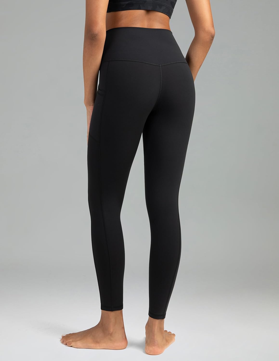 Thumbnail 1 de Colorfulkoala Women's High Waisted Yoga Pants 7/8 Length with Pockets