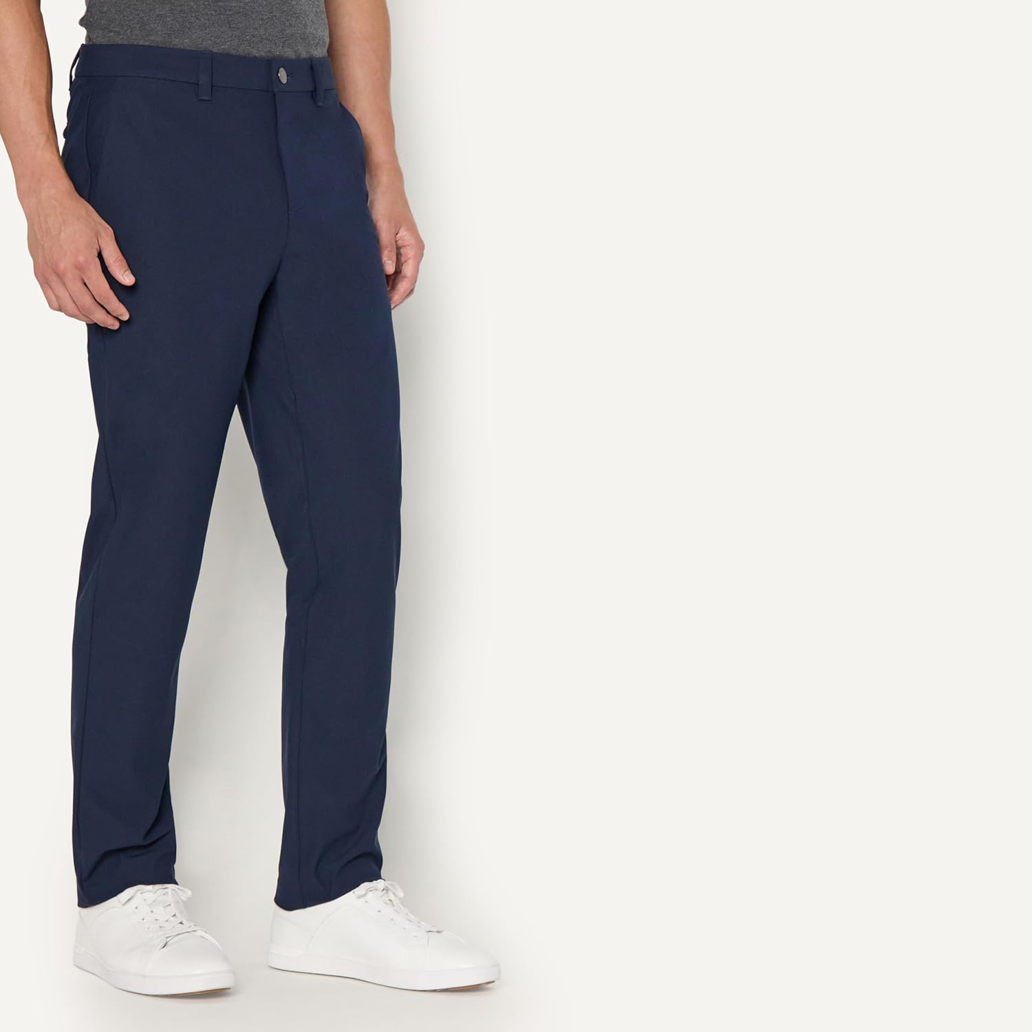 Detalle 2 de Amazon Essentials Slim-Fit Travel Stretch Pant