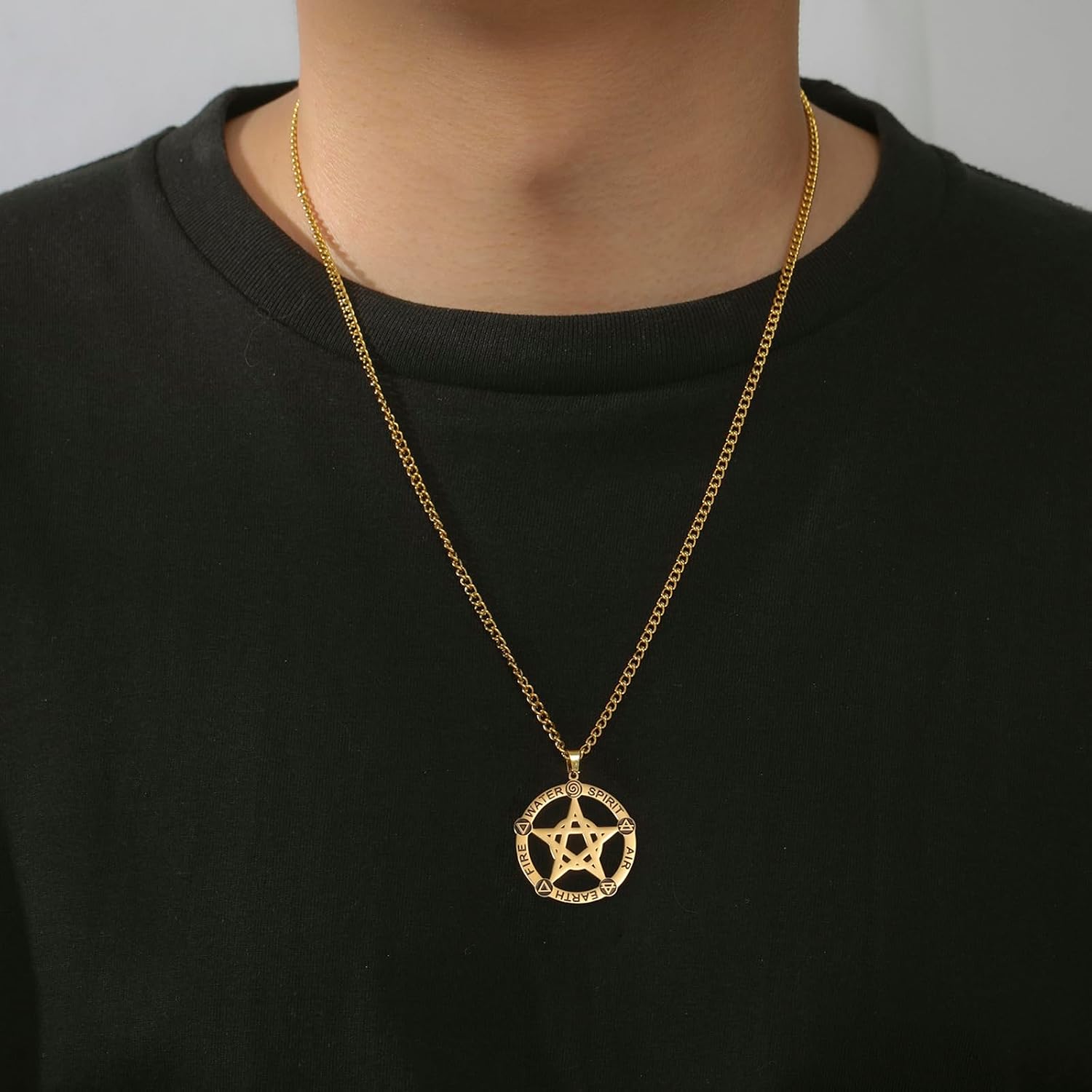 Detalle de VASSAGO Pentagramm-Halskette mit Alchemie-Symbol aus Edelstahl – Anhänger mit Pentagramm und Elementen