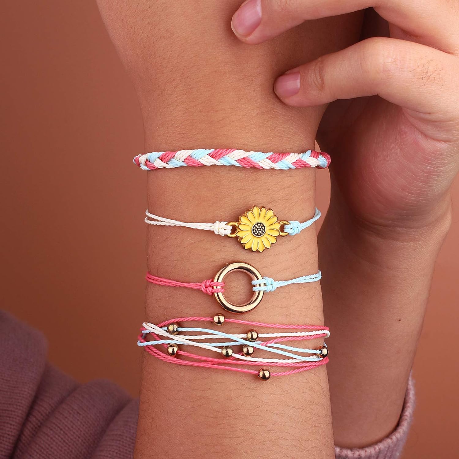 Detalle de Sunflower String Bracelets, Adjustable