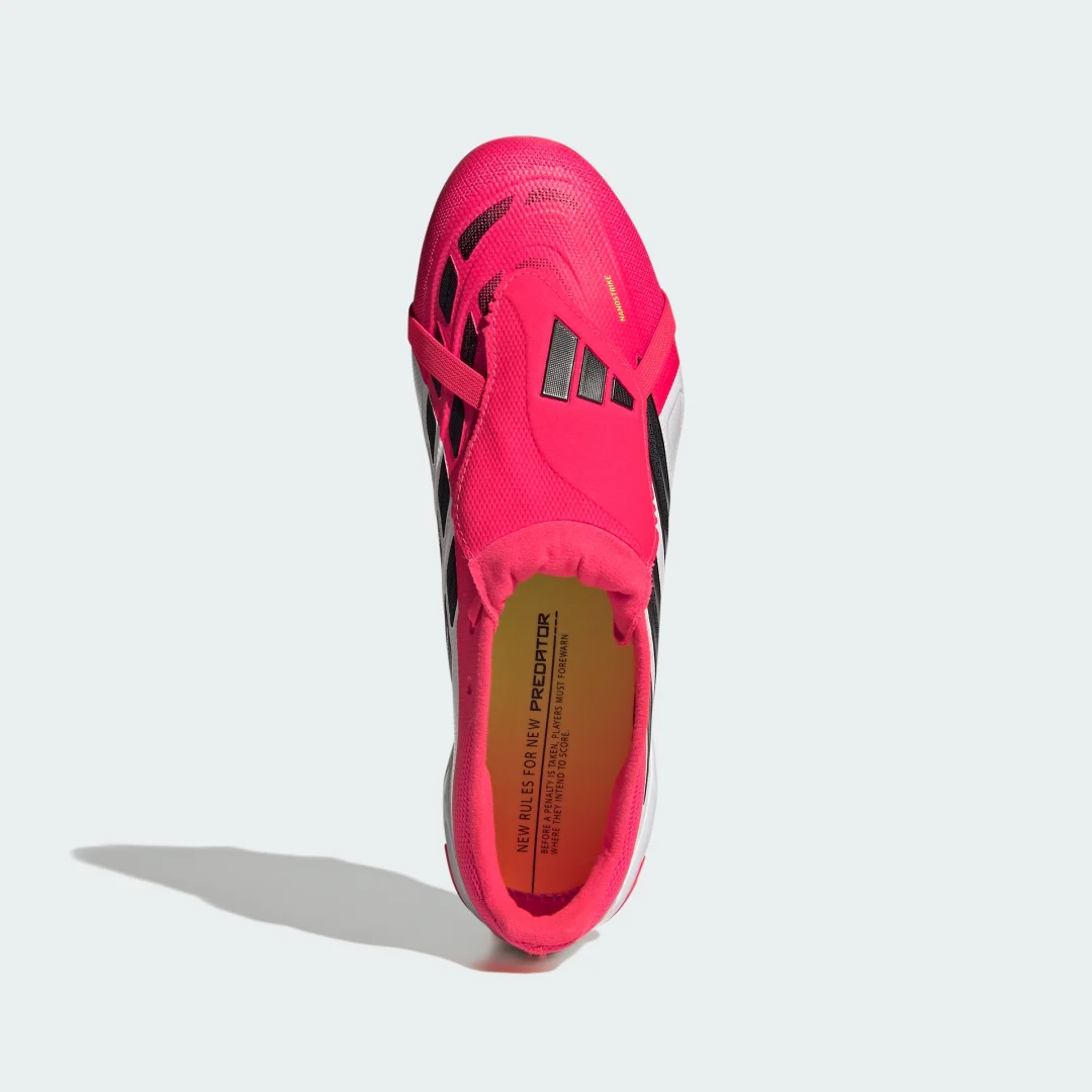 Detalle de Adidas Predator League: bota de fútbol para césped natural seco con lengüeta plegable
