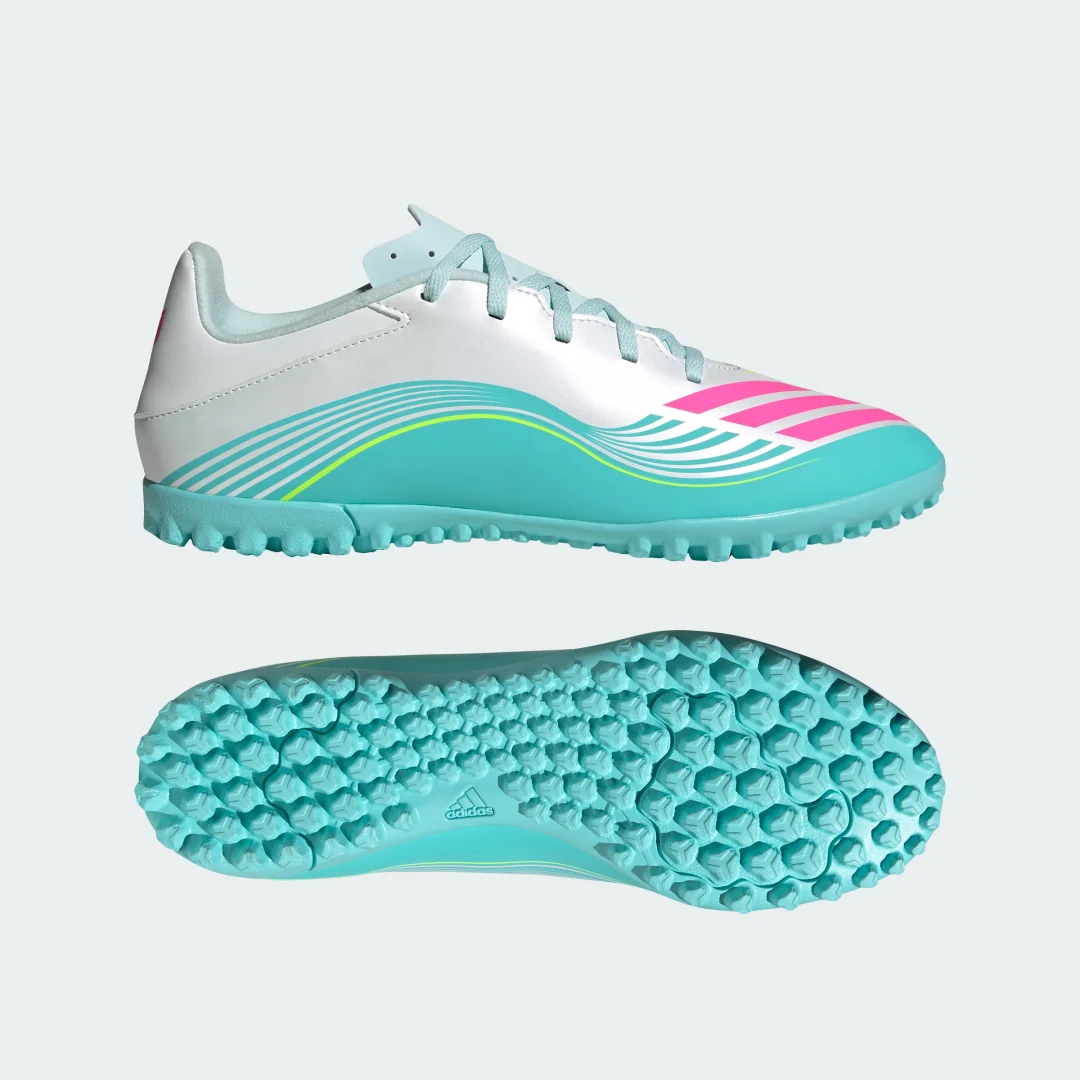 Detalle de Zapatilla de fútbol Adidas F50 MESSI CLUB moqueta – blancas