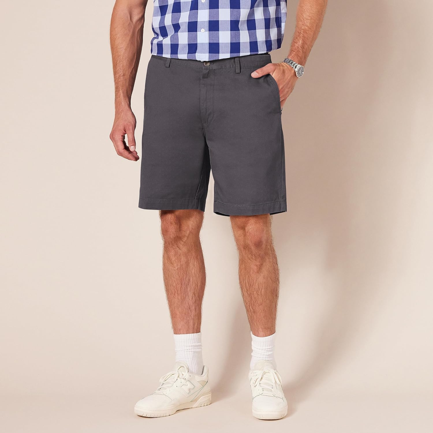 Thumbnail 4 de Amazon Essentials Men's Slim-Fit 9" Chino Shorts Review