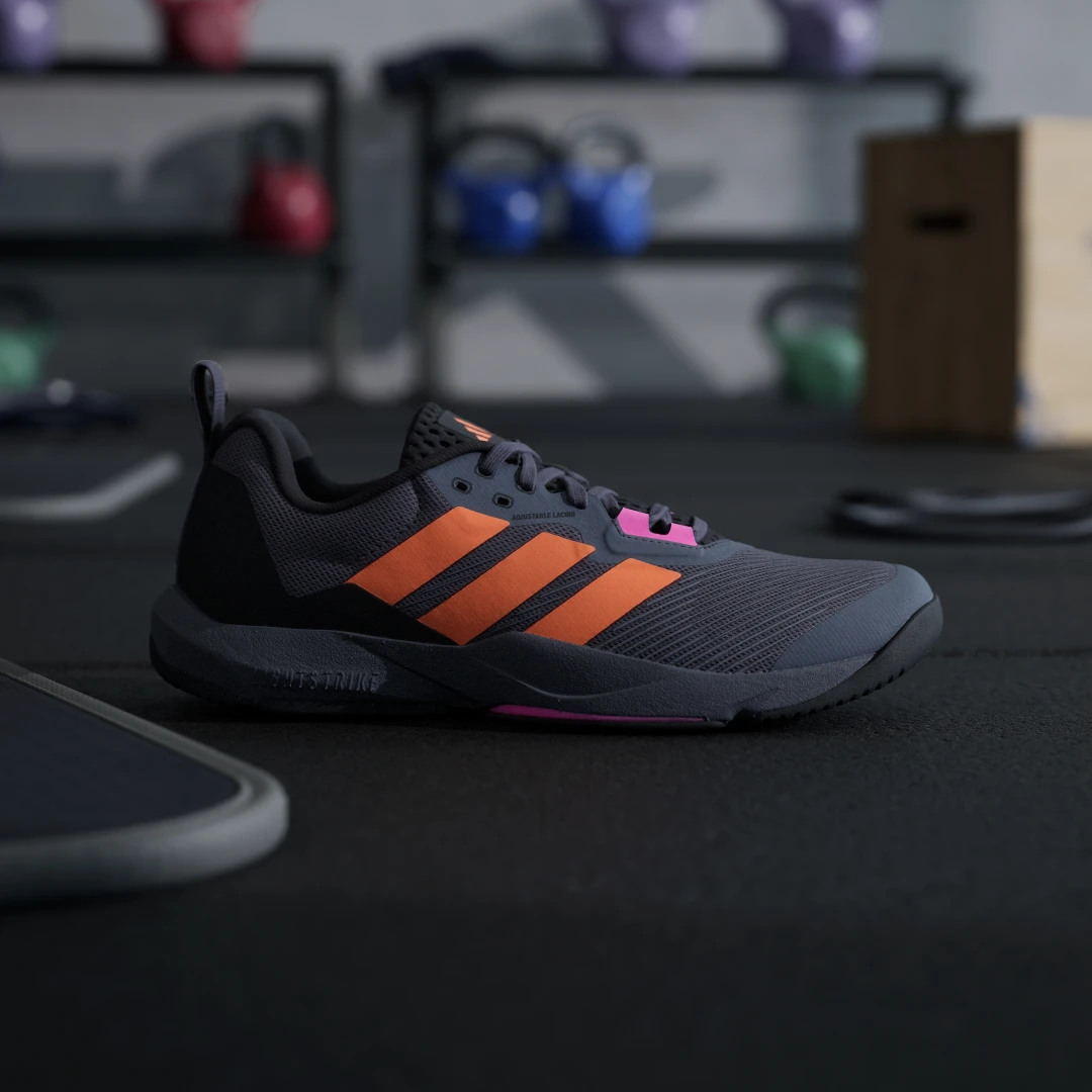Detalle de Adidas Zapatilla Rapidmove 2: gris práctico para uso diario y entrenamiento ligero