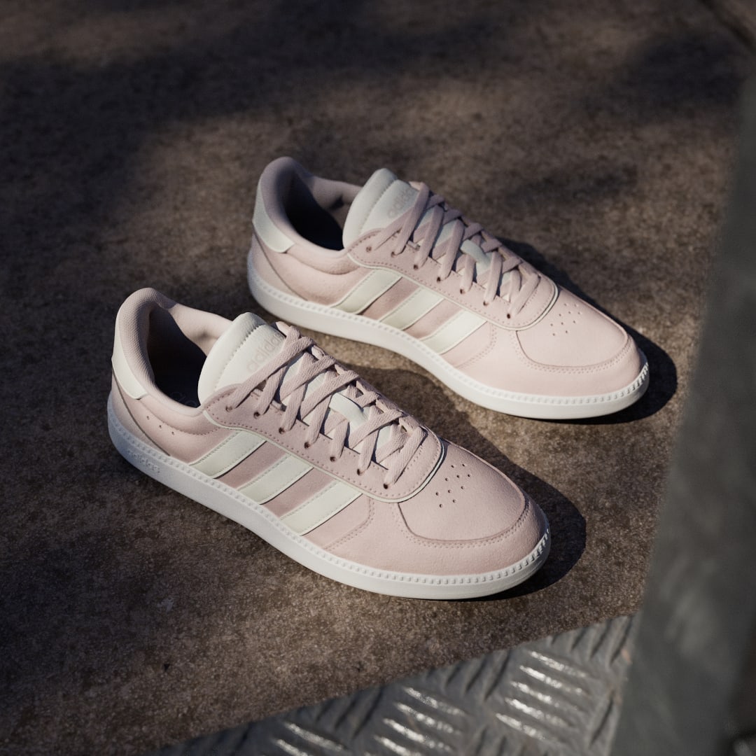 Detalle 2 de Zapatilla Breaknet Sleek de Adidas: rosa, cómodo y versátil para el día a día