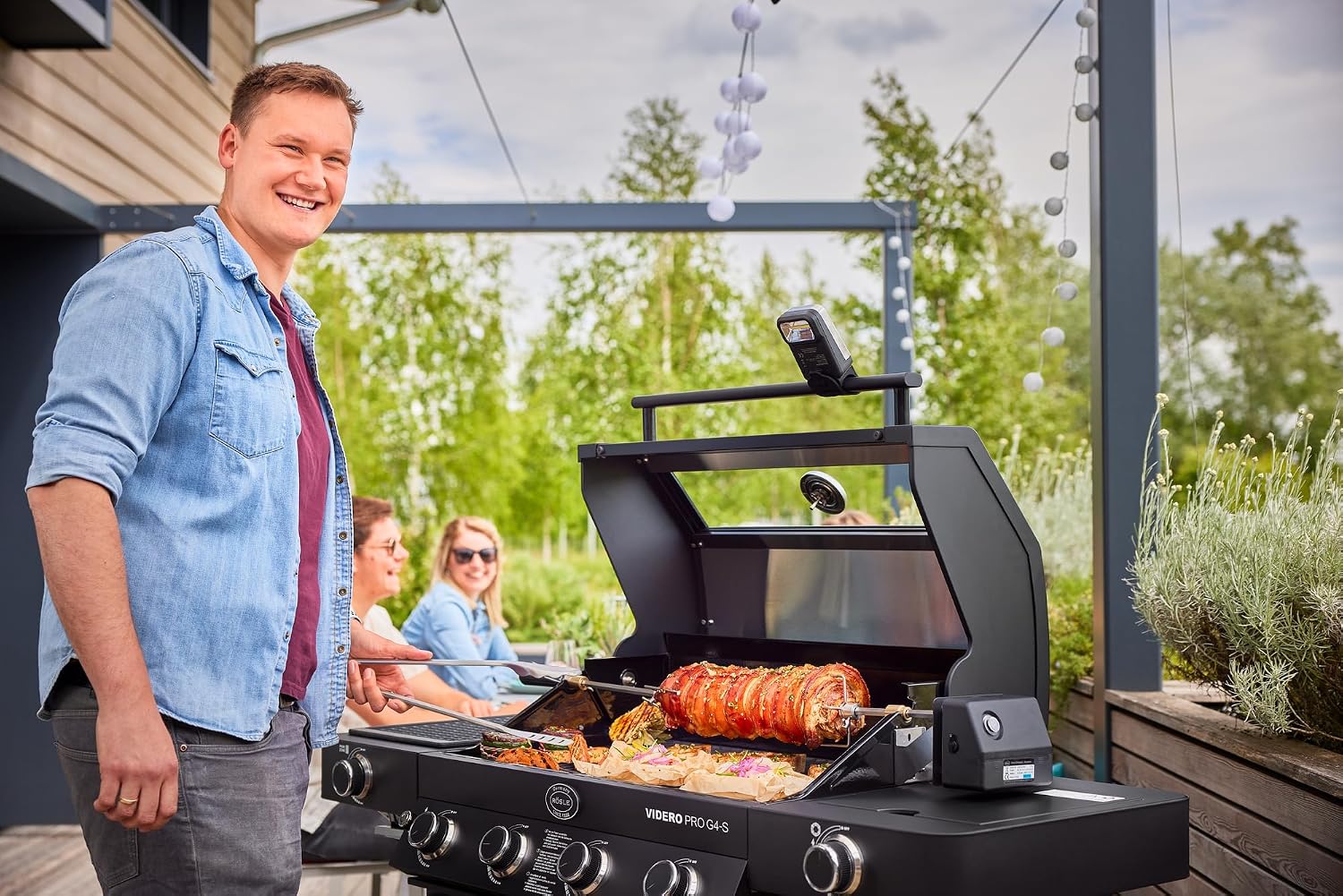 Thumbnail 3 de RÖSLE ALLFLAME Drehspieß für Grill – Edelstahl 6-Kant-Spieß bis 10 kg mit Motor, Netz- oder Batteriebetrieb
