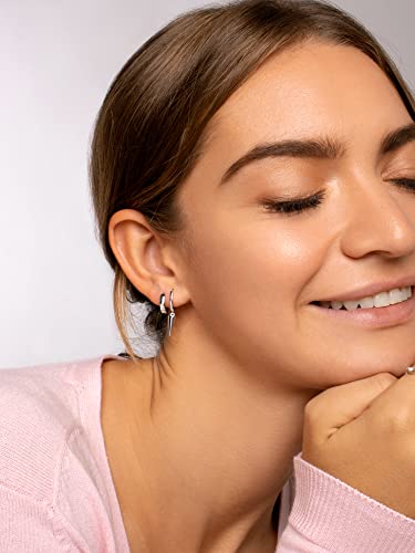 Detalle de SINGULARU Pendientes Mujer Gota Pine Baño Oro: brillo suave y estilo minimalista