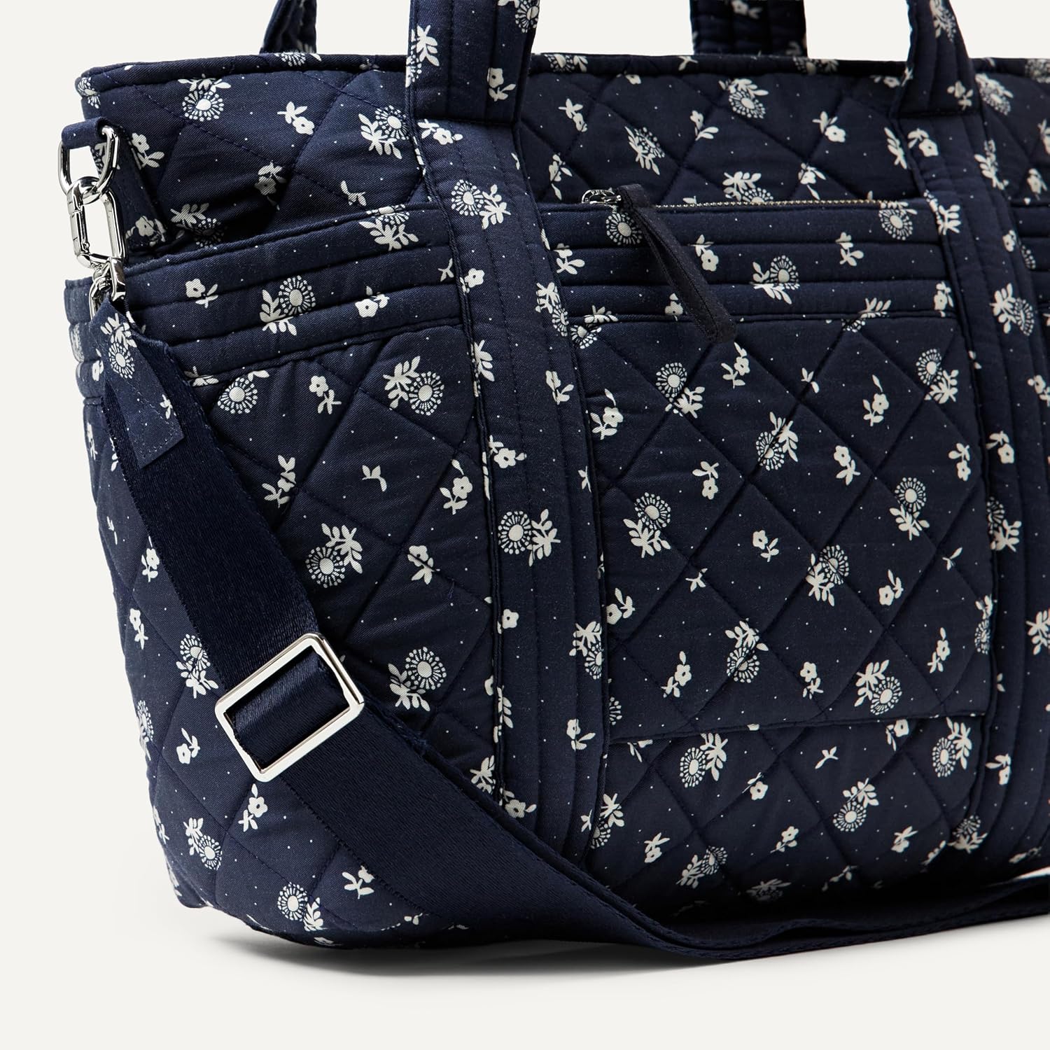 Detalle 2 de Amazon Essentials Women's Quilted Cotton Tote Handbag