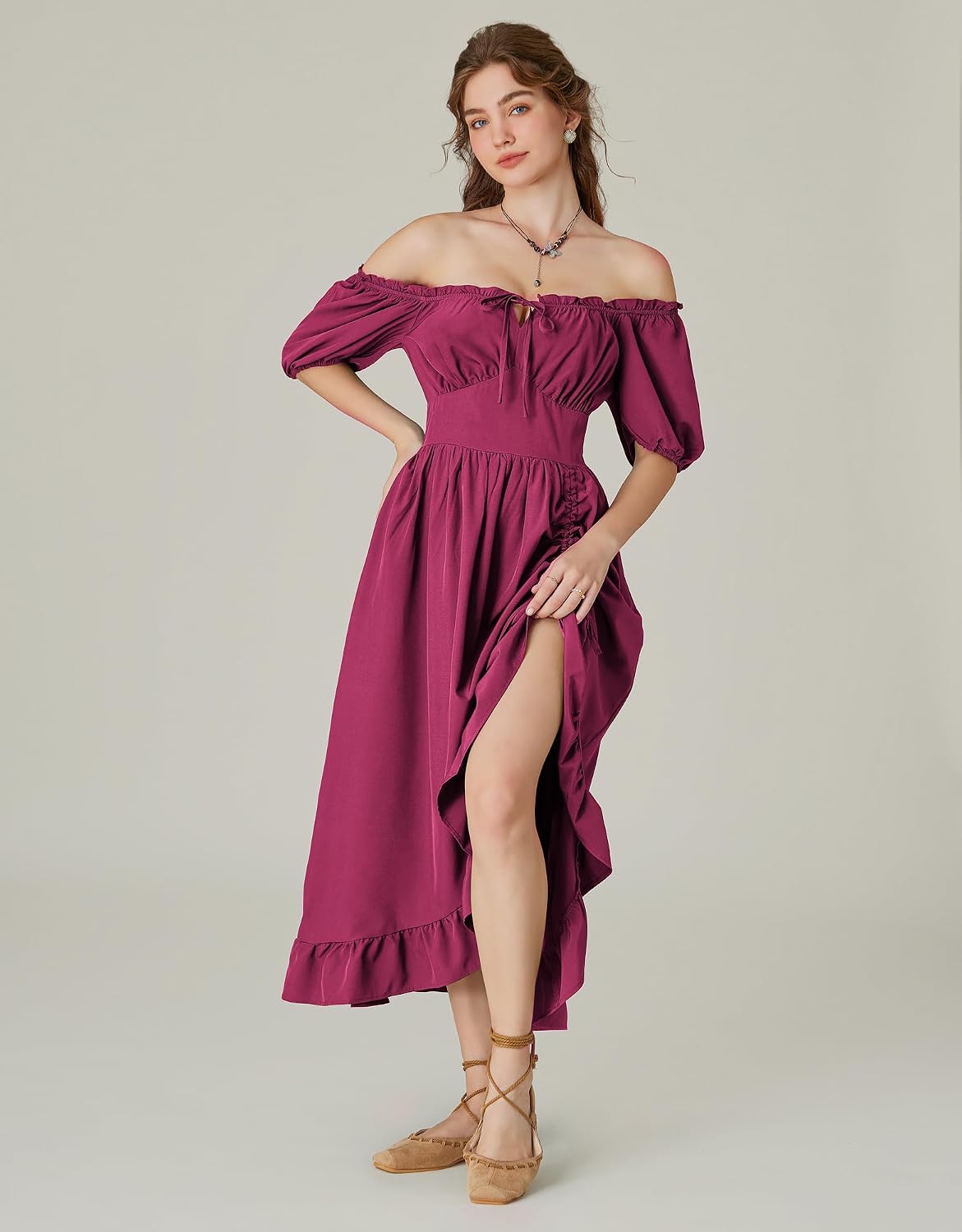Detalle de Scarlet Darkness Renaissance Dress