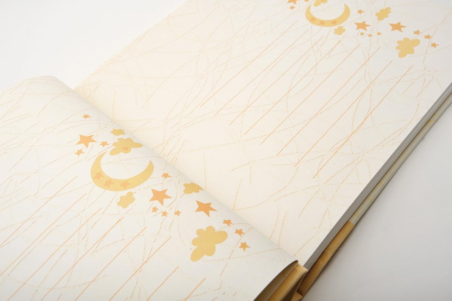 Detalle de walther design Babyalbum creme UK-114 mit Cover-Ausstanzung und Prägung