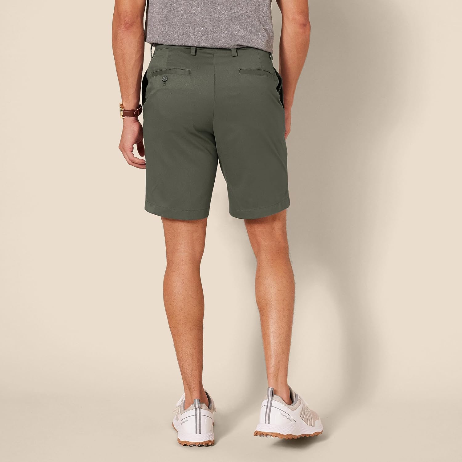 Thumbnail 1 de Amazon Essentials Herren Slim-Fit-Stretch-Golfshorts – leichte, formstabile Shorts für Performance auf dem Platz