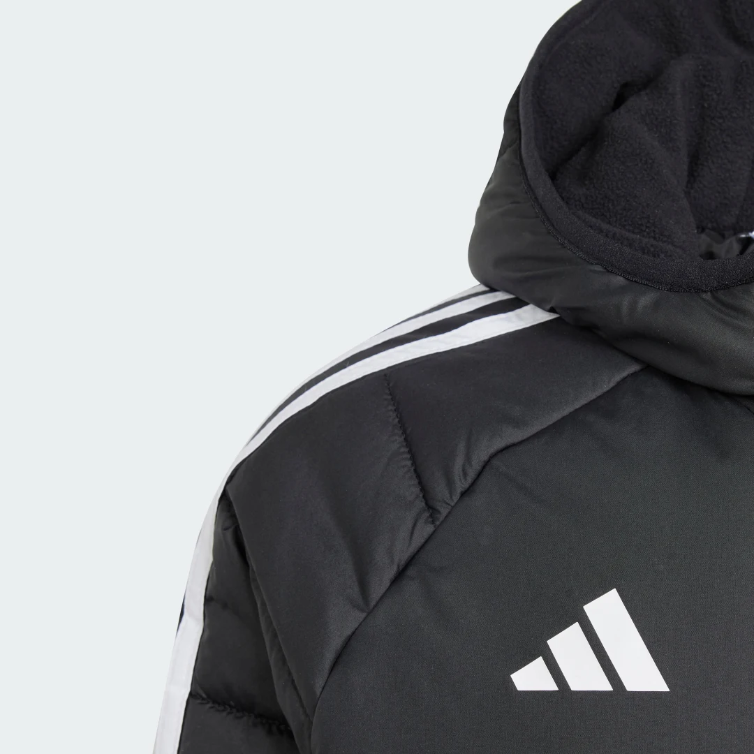 Detalle de Chaqueta Tiro 24 Winter (Adolescentes) – Adidas, Negro