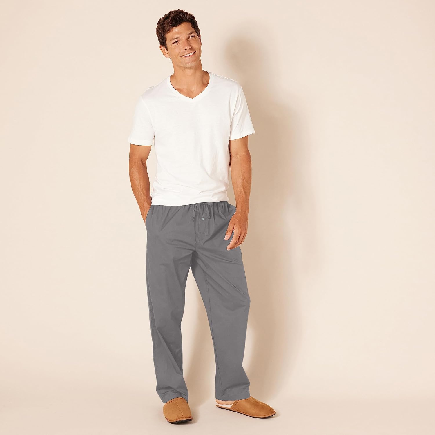 Thumbnail 3 de Amazon Essentials Herren gewebte Straight-Fit Pyjamahose mit Taschen – Baumwoll-Popeline