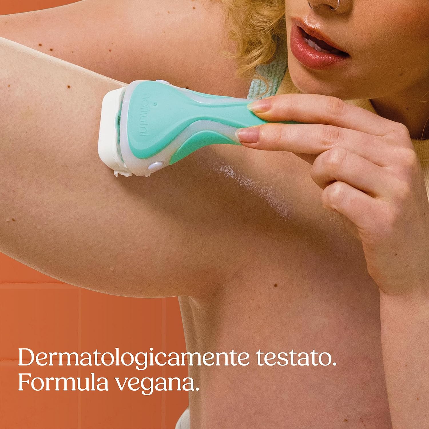 Detalle 2 de Wilkinson Sword Intuition 2in1 Soap & Shave per pelli sensibili – Manico e ricarica
