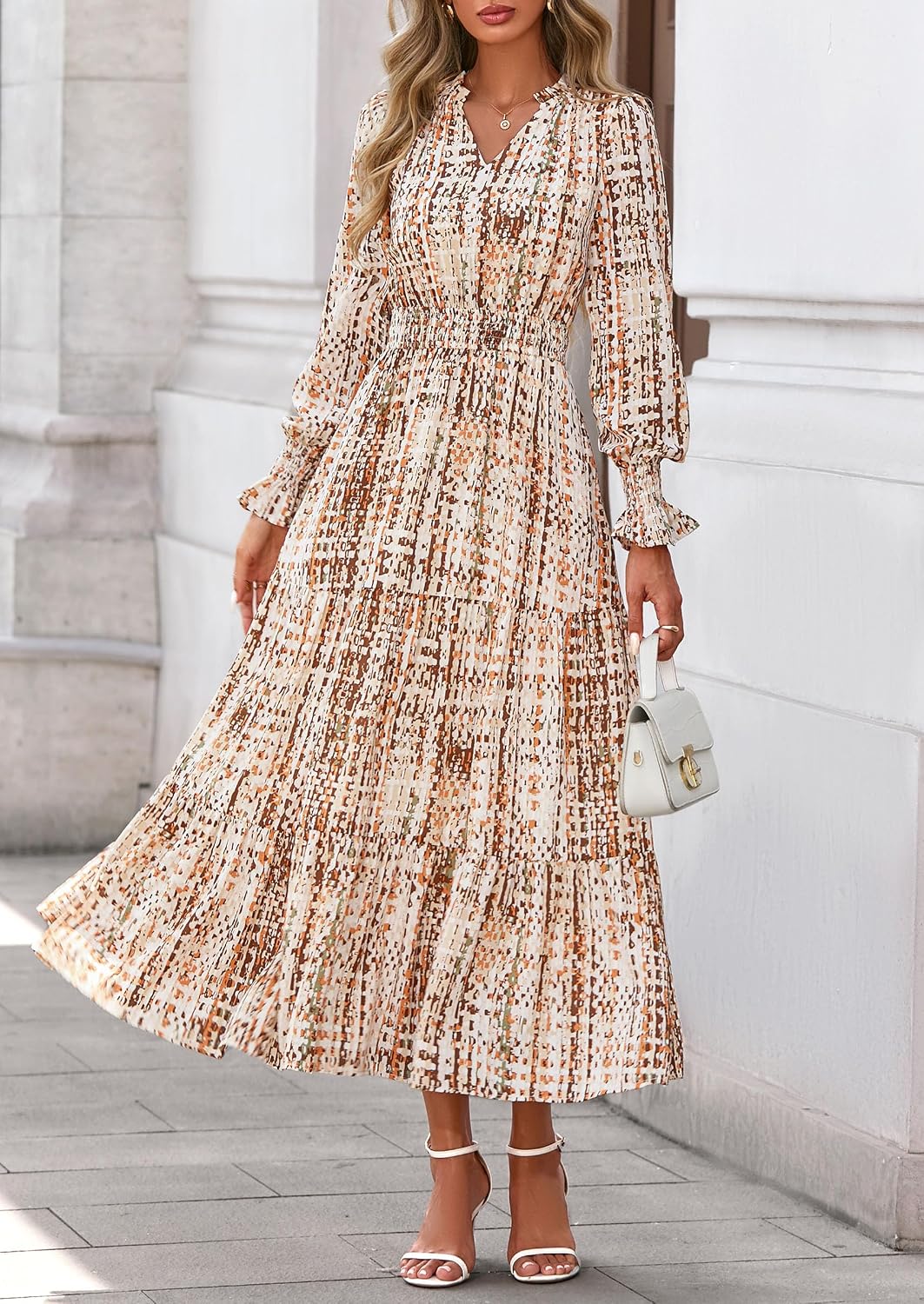 Detalle de PRETTYGARDEN Women’s Floral Maxi Dress (Long Sleeve V-Neck, A-Line) for Fall & Spring Events