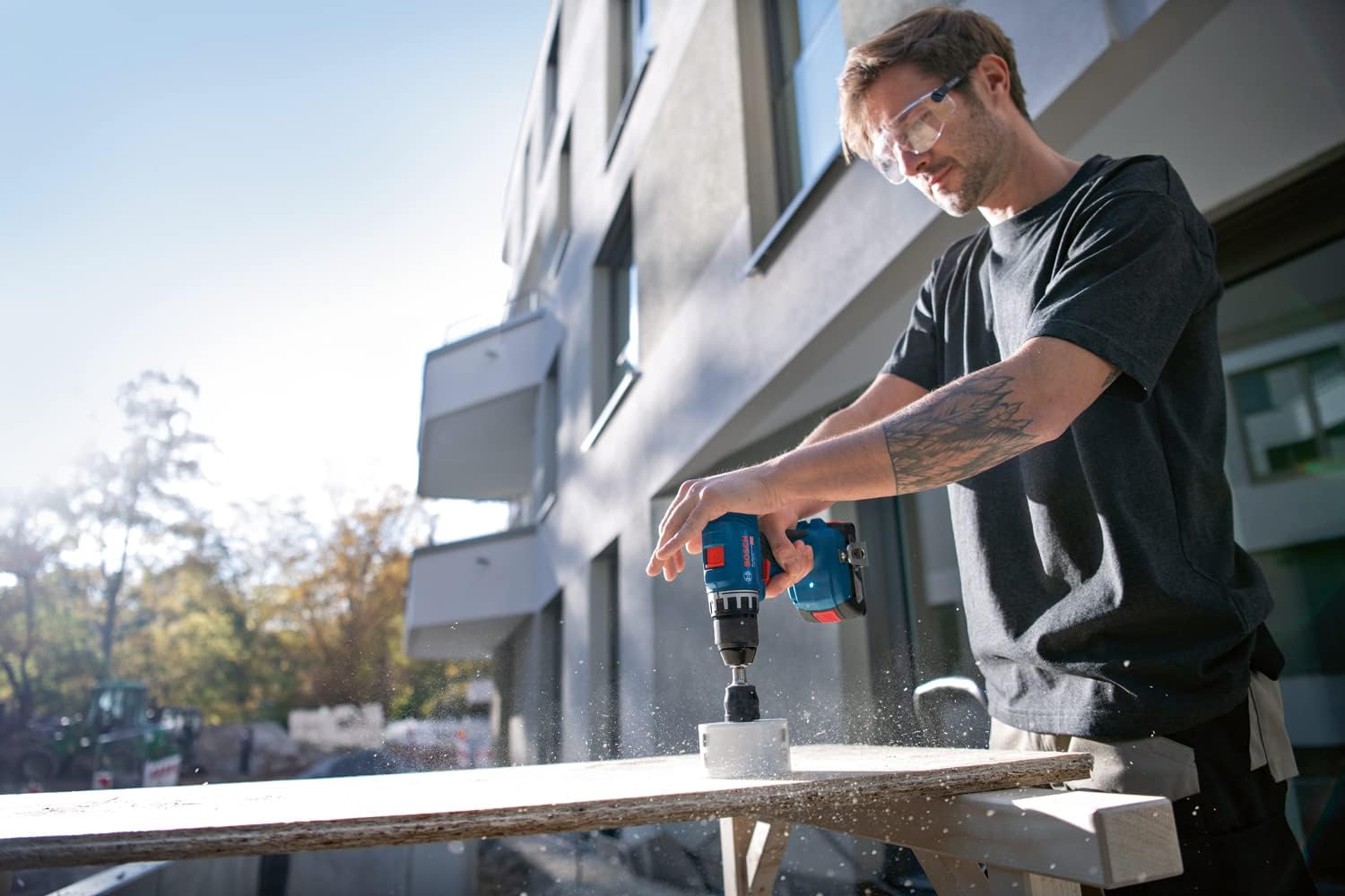 Thumbnail 4 de Bosch Professional 18V System Akku-Bohrschrauber GSR 18V-45 (45 Nm, 1.900 min⁻¹) inkl. 2x 2.0Ah & GAL 18V-20 in L-BOXX