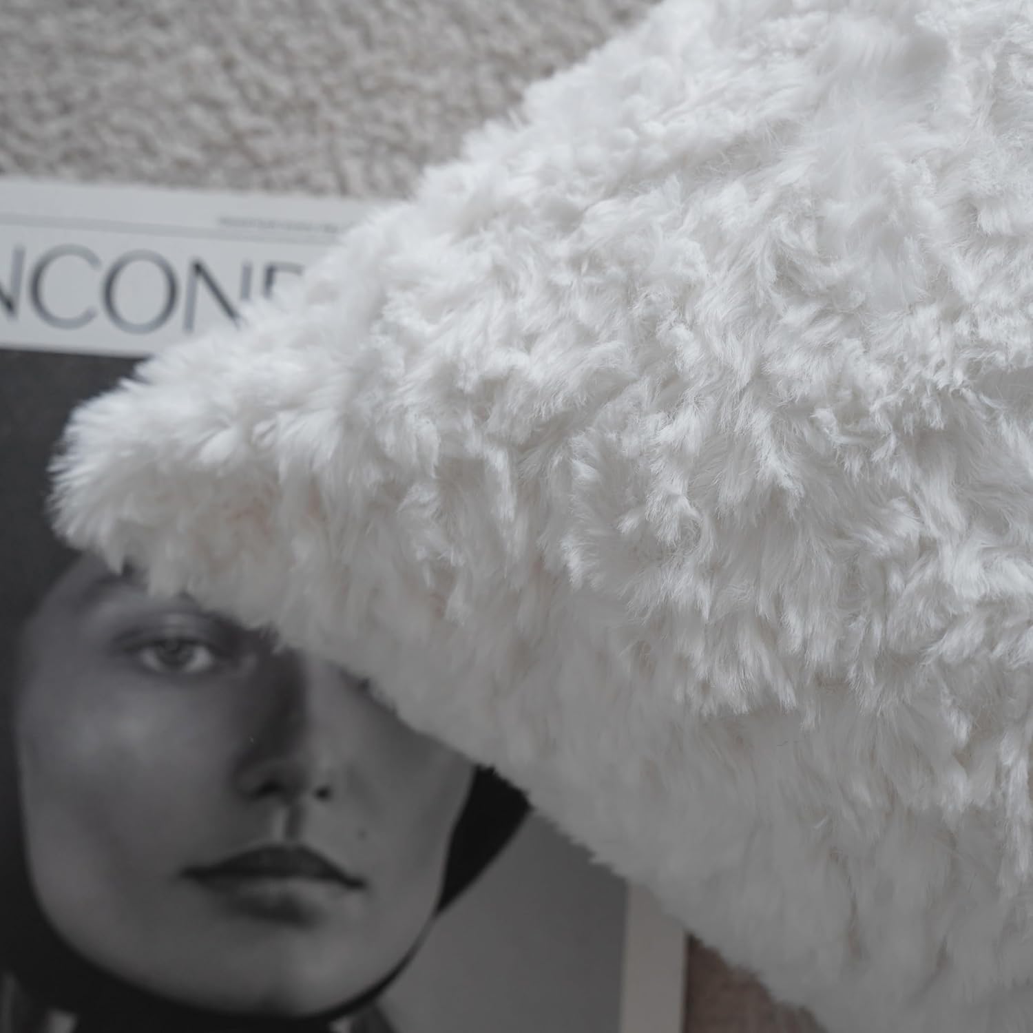 Thumbnail 4 de Neelvin 2er Set Kissenbezug aus Kunstfell (Creme Weiß) 45 x 45 cm