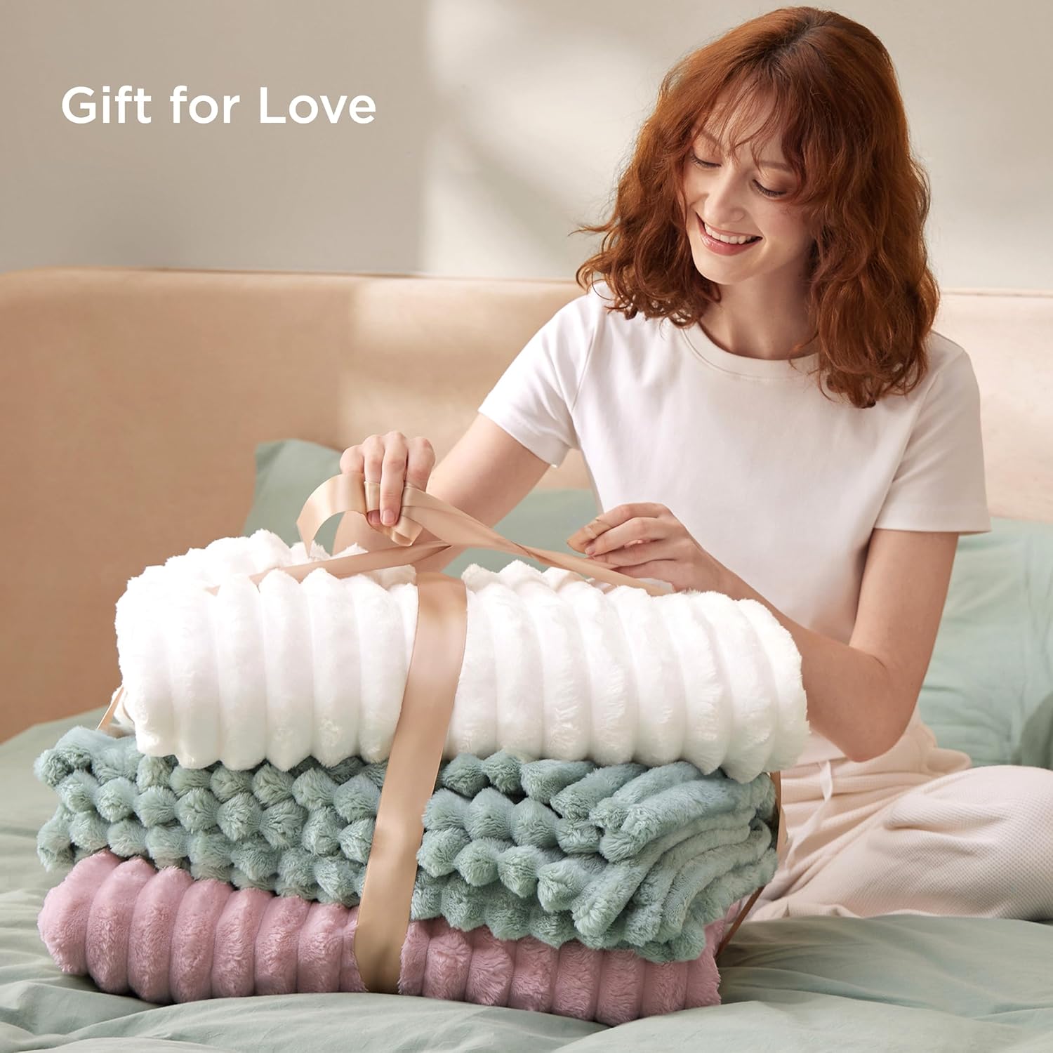 Thumbnail 1 de Bedsure Fleece Throw Blanket for Bed – 150x200 cm, Off White, Soft and Fluffy Double Size