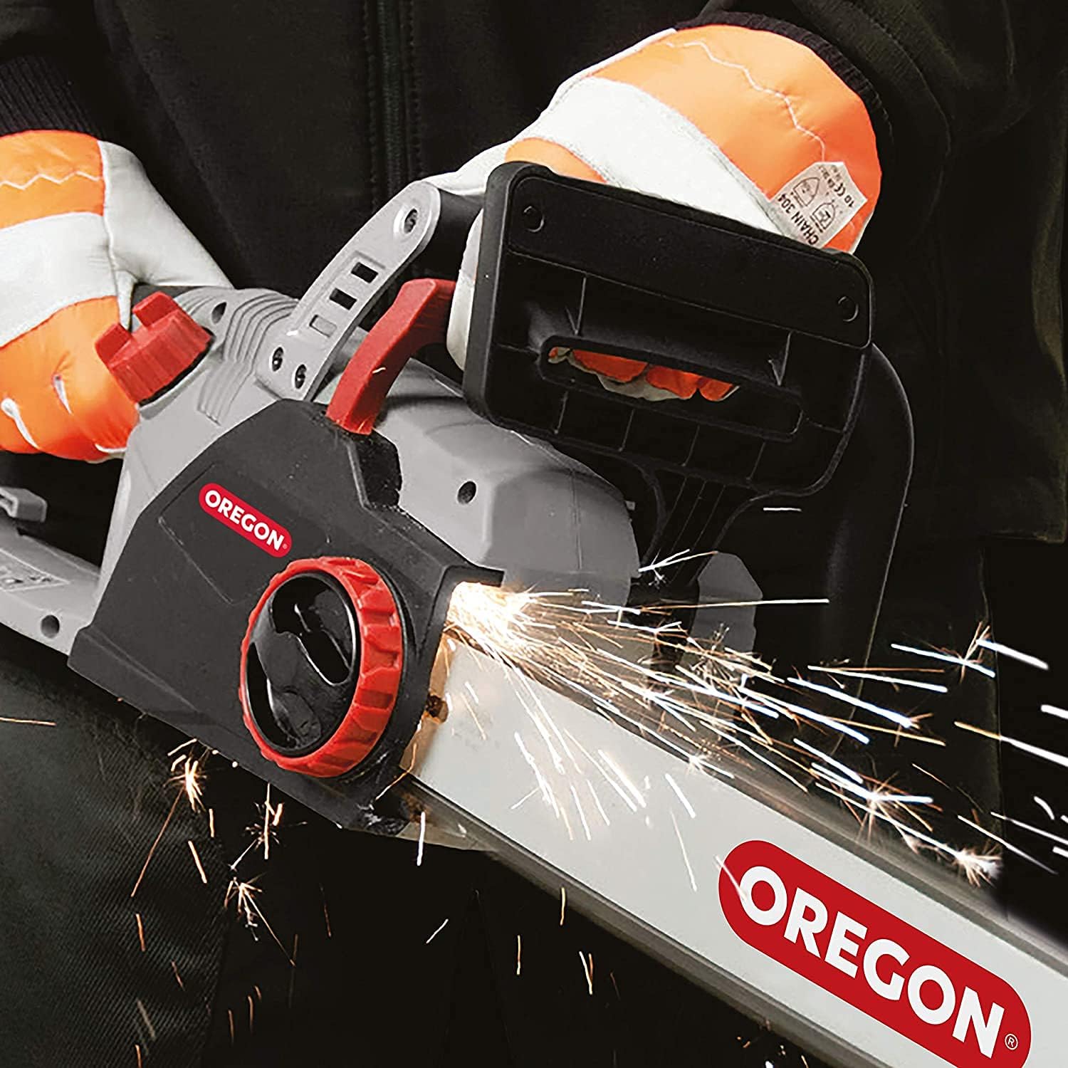 Detalle 2 de Oregon kabelgebundene Elektro-Kettensäge mit 18 Zoll Schiene (PowerSharp) – 2400 W