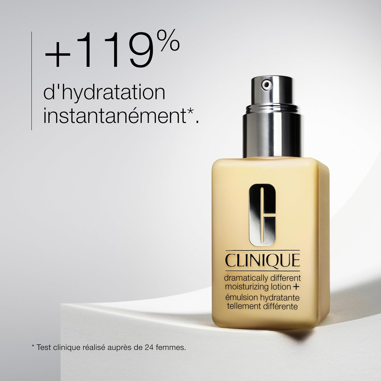 Thumbnail 1 de Clinique Émulsion hydratante Tellement Différente + à la glycérine + urée pour peaux sèches à mixtes