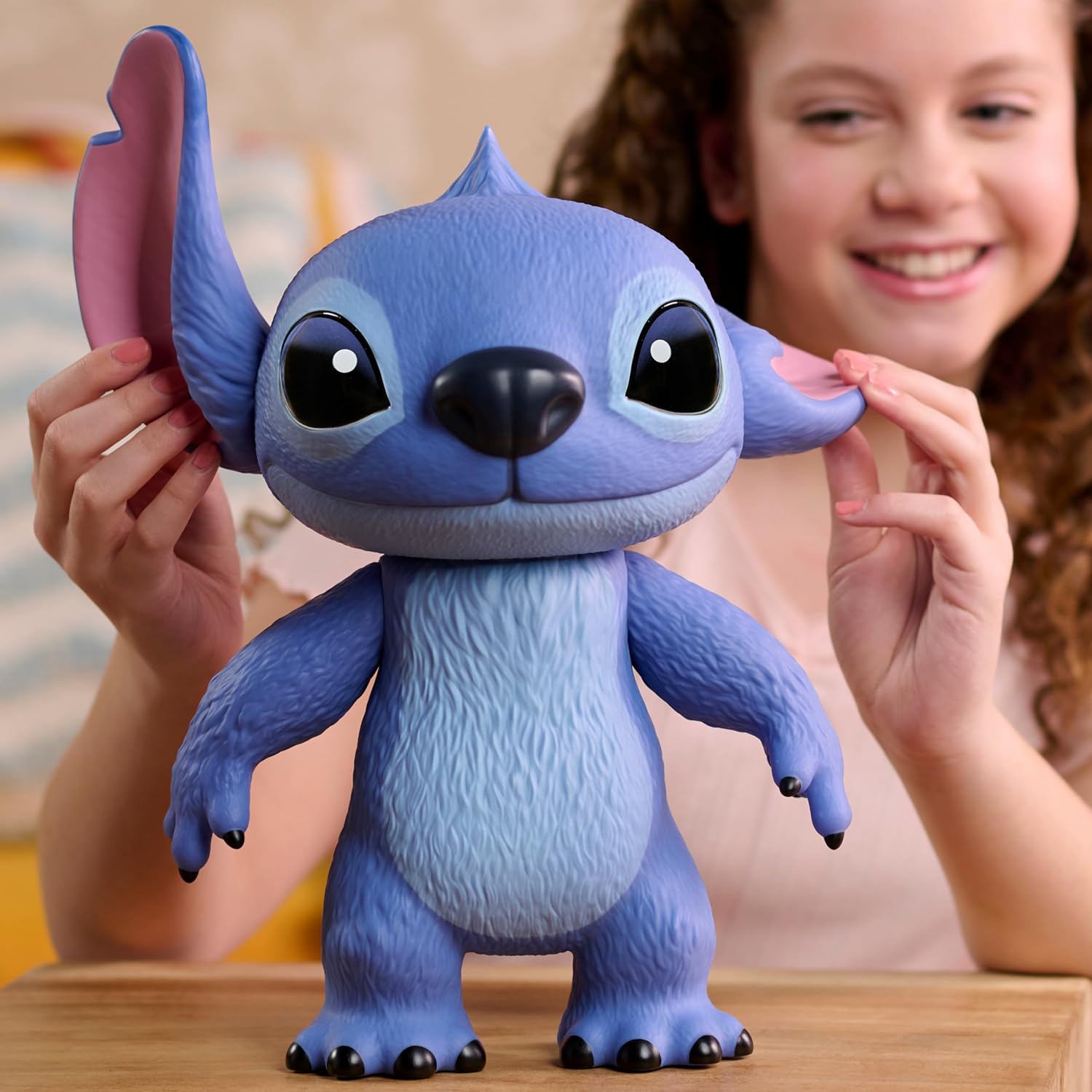 Thumbnail 3 de Just Play Figura de Vinilo Stitch 35,6 cm para niños
