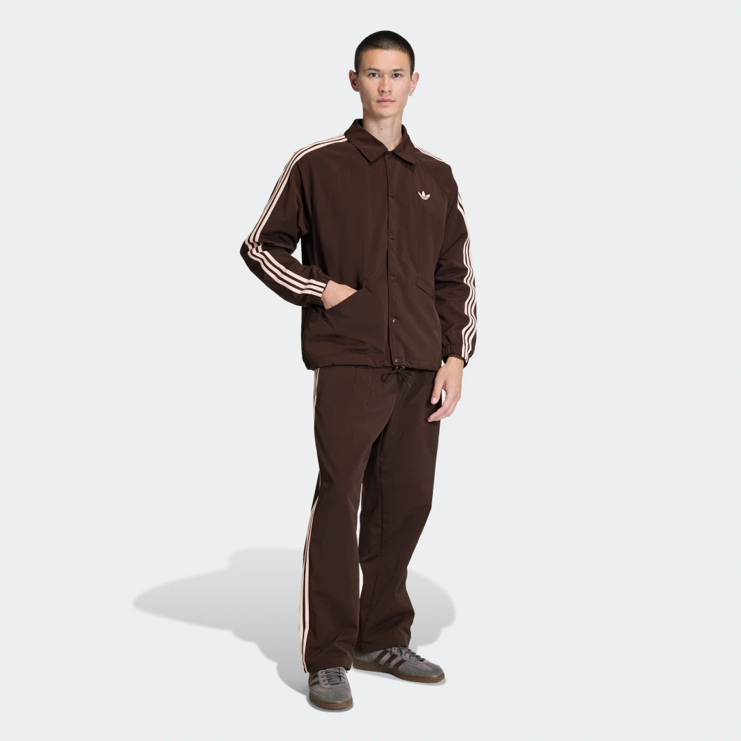 Thumbnail 2 de Adidas Chaqueta 3 Stripes Coach – Marrón