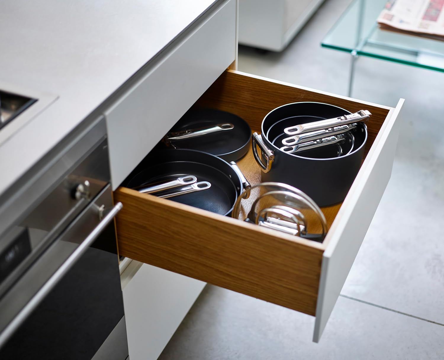 Detalle de Joseph Joseph Space 15 cm Stieltopf mit Deckel – platzsparend, induktionsgeeignet und keramisch beschichtet