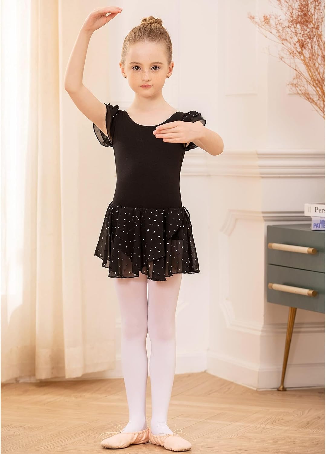 Detalle de Trudge Girls Ballet Dress with Ruffle Sleeve and Chiffon Skirt