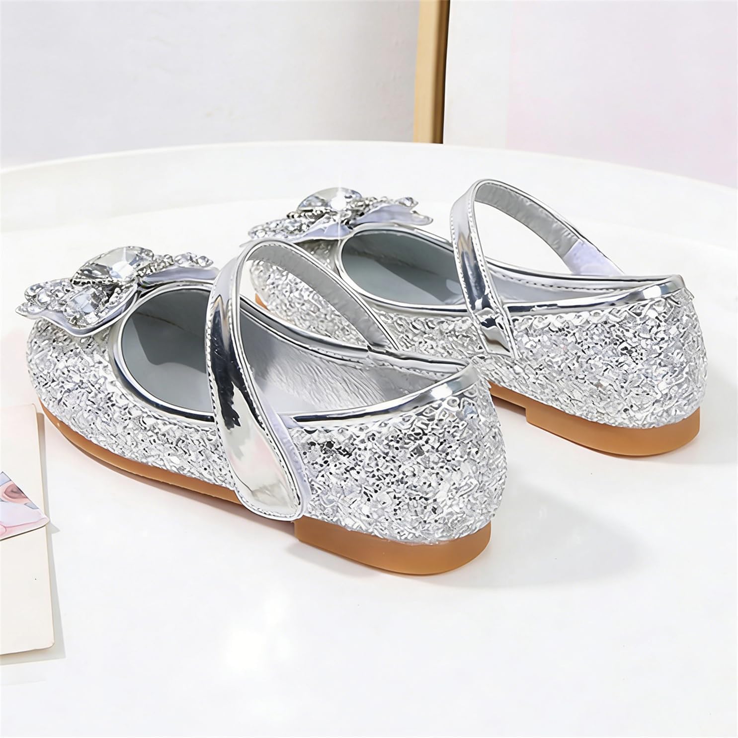 Thumbnail 1 de FStory&Winyee Mädchen Prinzessin-Sandalen mit Glitzer, Kristall-Optik & Elsa-Brosche (Zubehör für Kostüm, Karneval & Party)