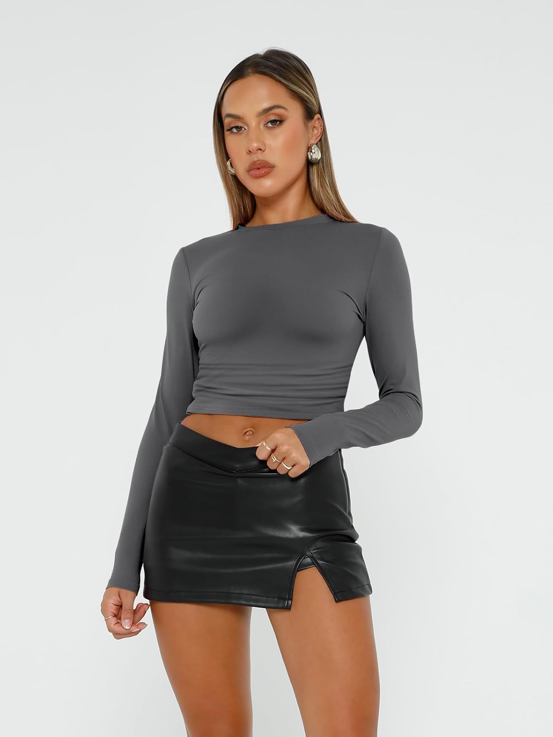 Detalle 2 de AUTOMET 3-Pack Long Sleeve Crop Tops women’s shirts