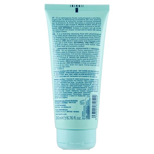 Detalle 2 de Rilastil Aqua Detergente Viso Idratante Emolliente 200ml – Detersione delicata e idratante per tutti i tipi di pelle