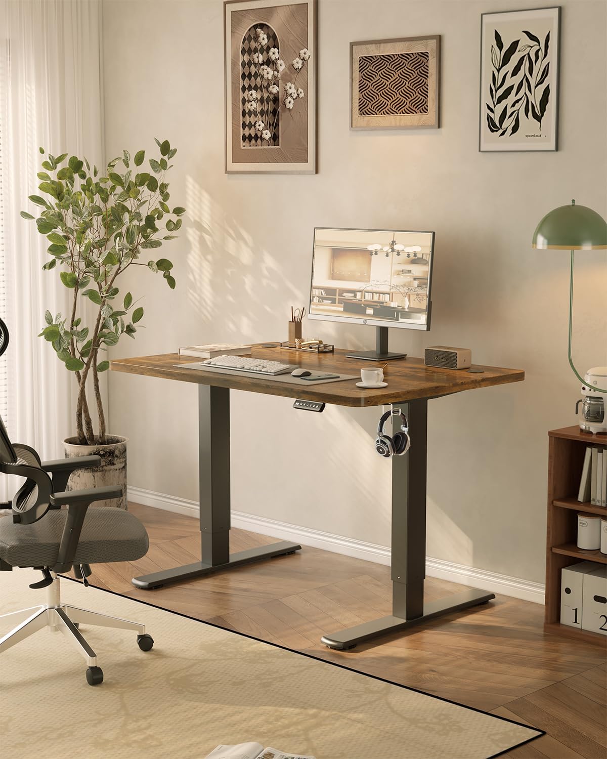 Thumbnail 1 de JUMMICO Scrivania regolabile in altezza con presa USB 80 × 60 cm – ergonomia e design in marrone