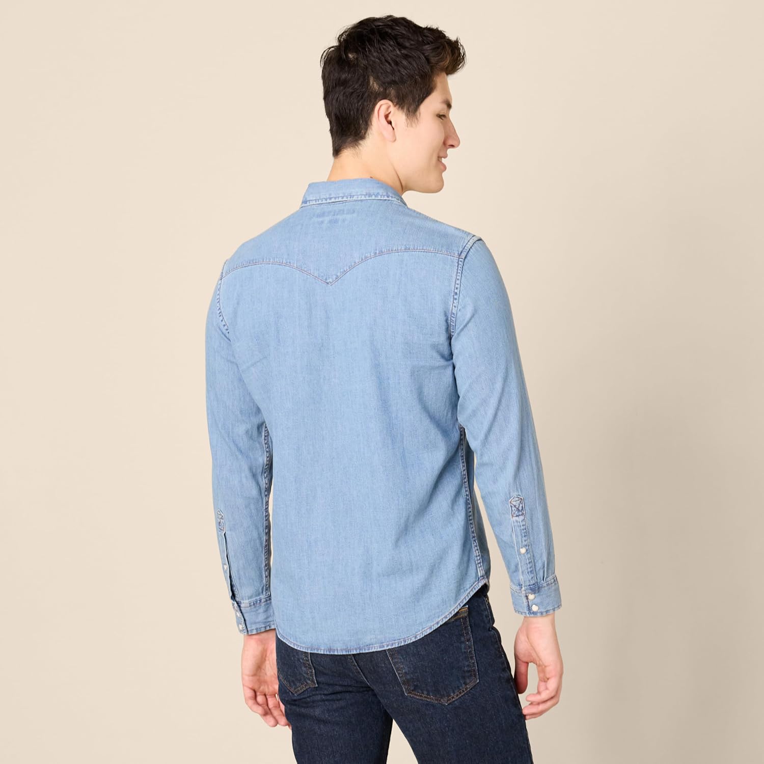 Thumbnail 1 de Herren Slim-Fit Jeanshemd mit langen Ärmeln und Druckknöpfen – Amazon Essentials