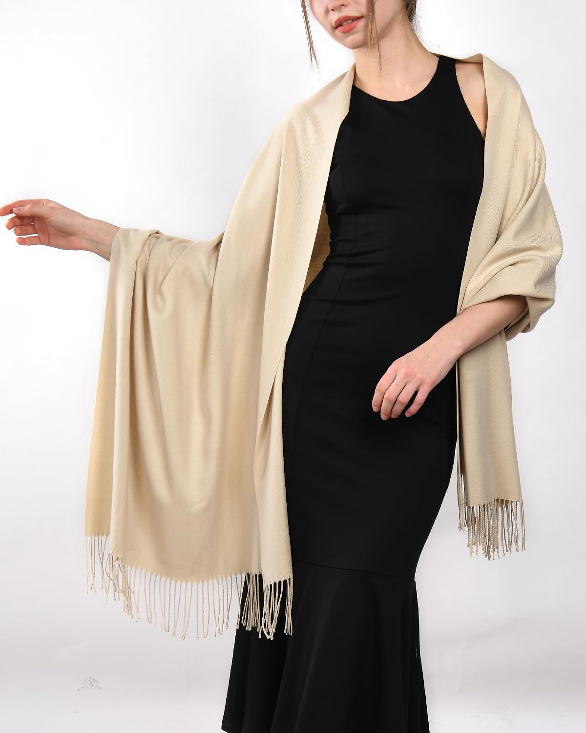 Detalle de FURTALK Women's Soft Shawl Wrap Scarf, 70% Polyester/30% Viscose, 76" x 27