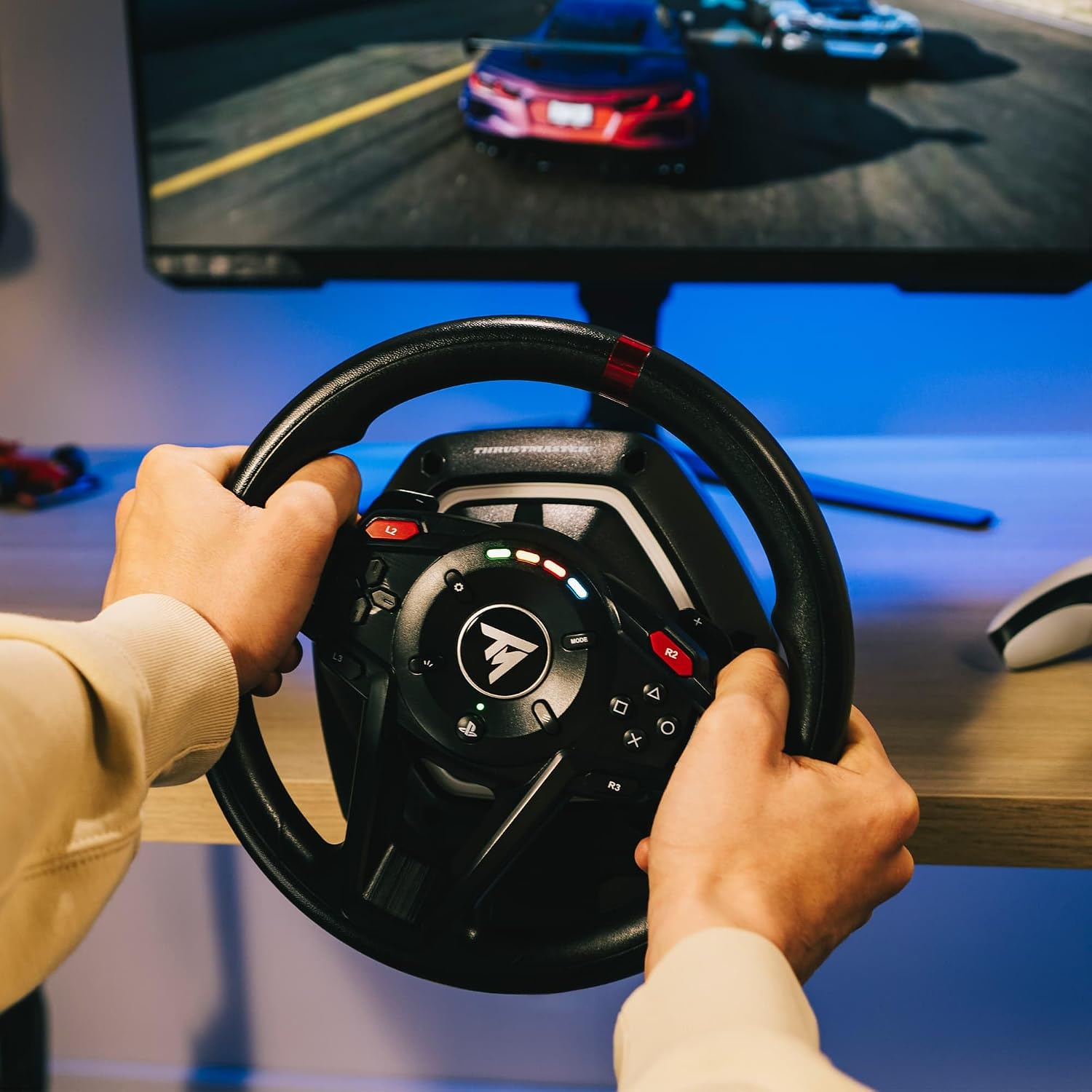 Thumbnail 2 de Thrustmaster T128 volante Force Feedback con pedali magnetici per PS5, PS4 e PC