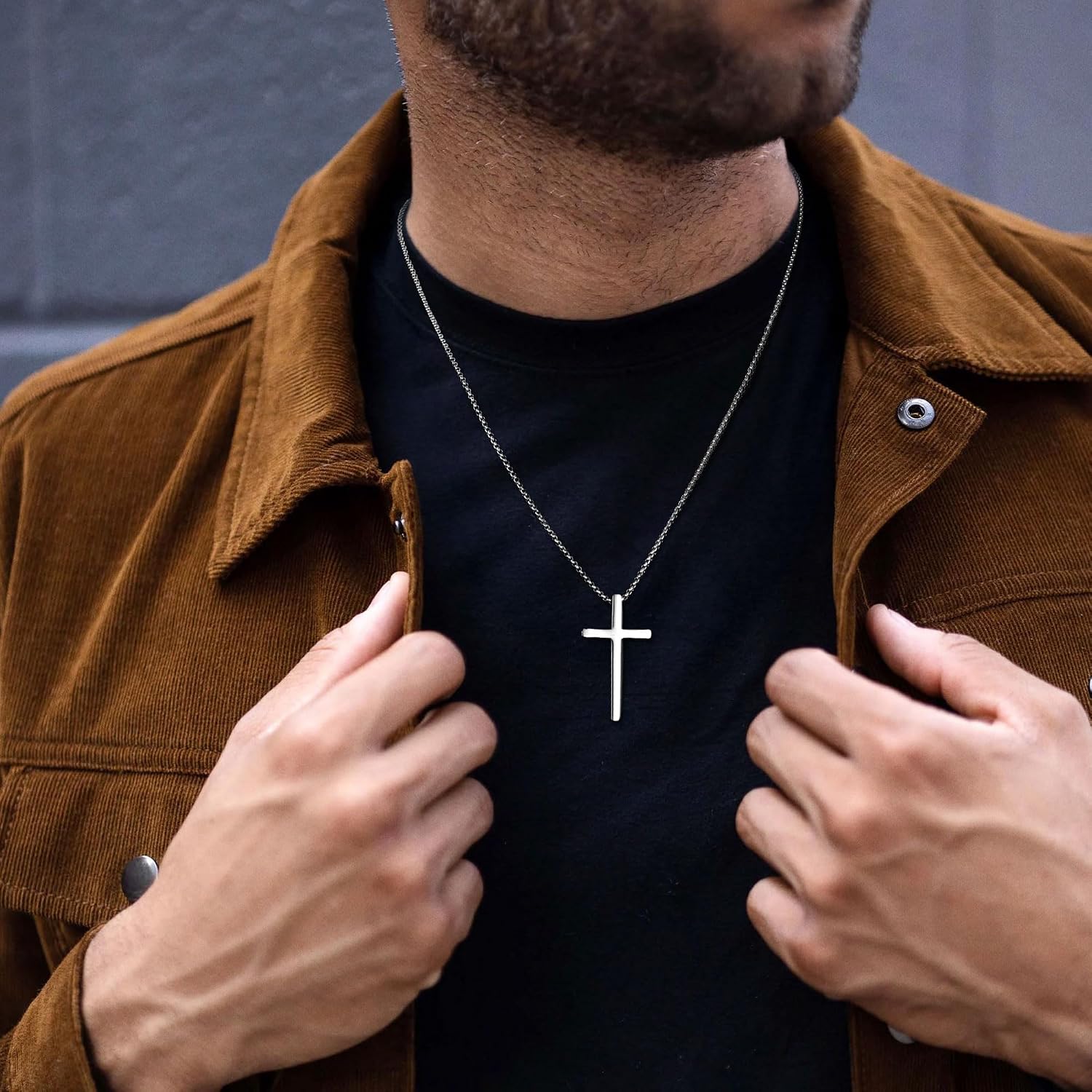 Detalle 2 de Ursteel Cross Necklace 45.6mm