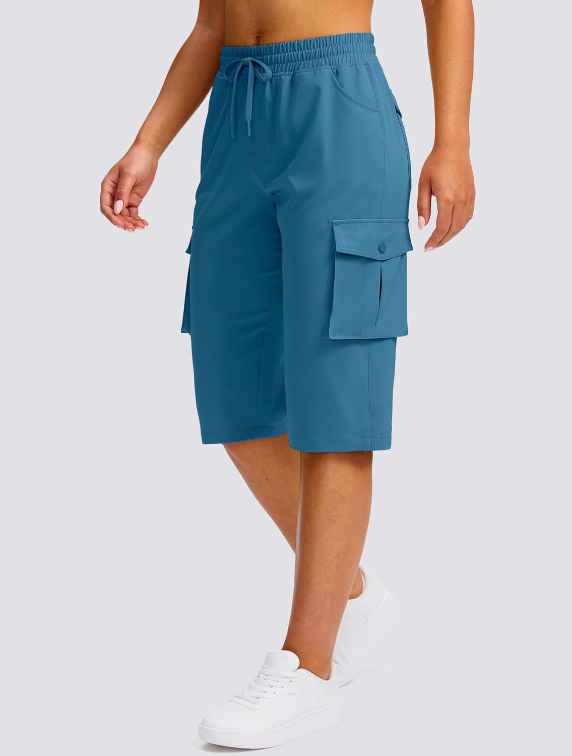 Detalle 2 de Viodia 15" Long Cargo Shorts for Women — Lightweight Knee-Length Hiking Bermuda