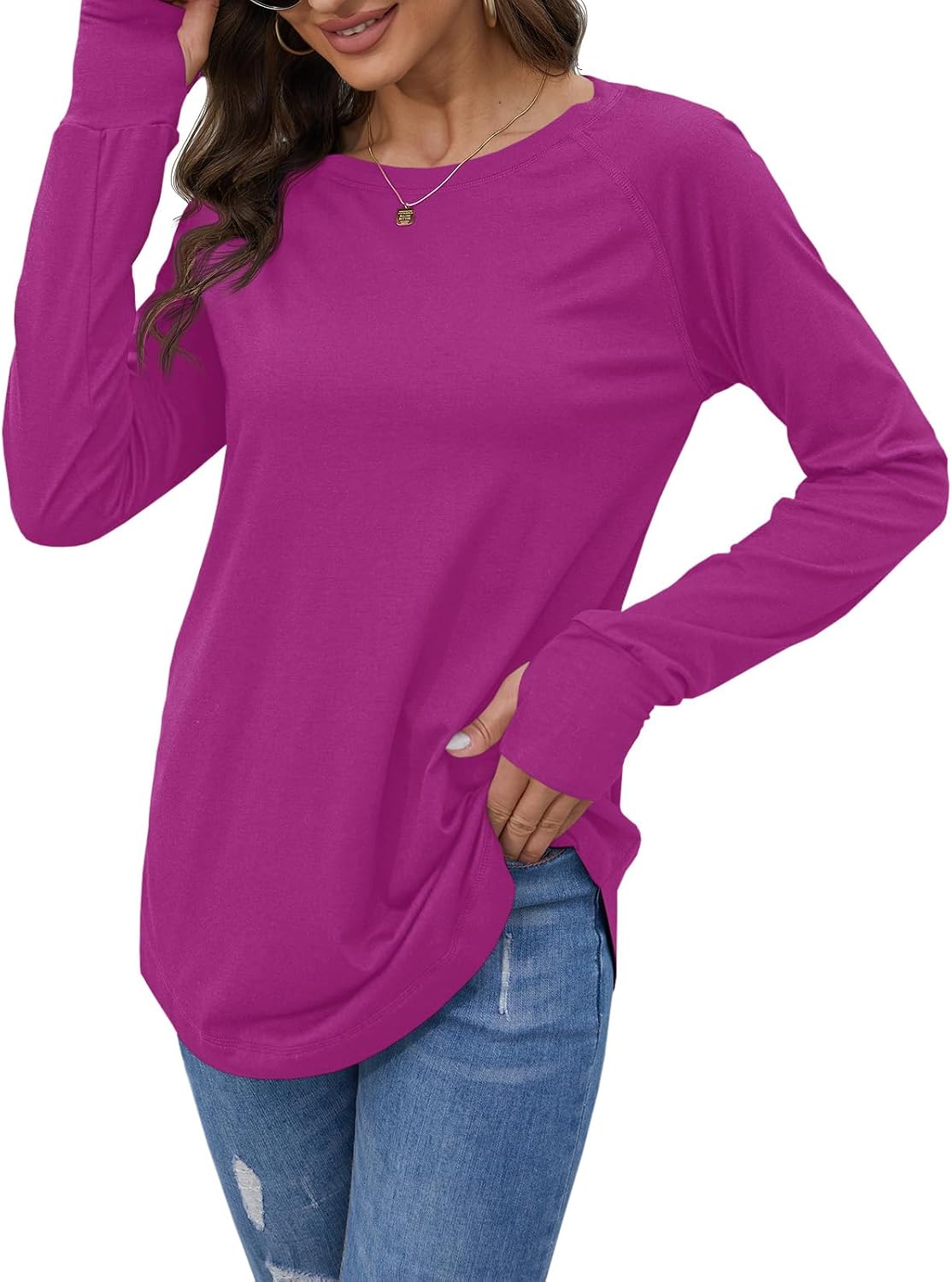 Detalle 2 de Fisoew Women's Long-Sleeve Tunic Top with Thumb Holes and Curved Hem