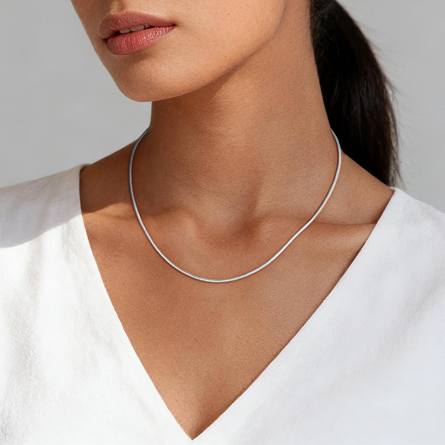 Detalle 1 de Girluky Snake Chain Necklace, 1.5mm