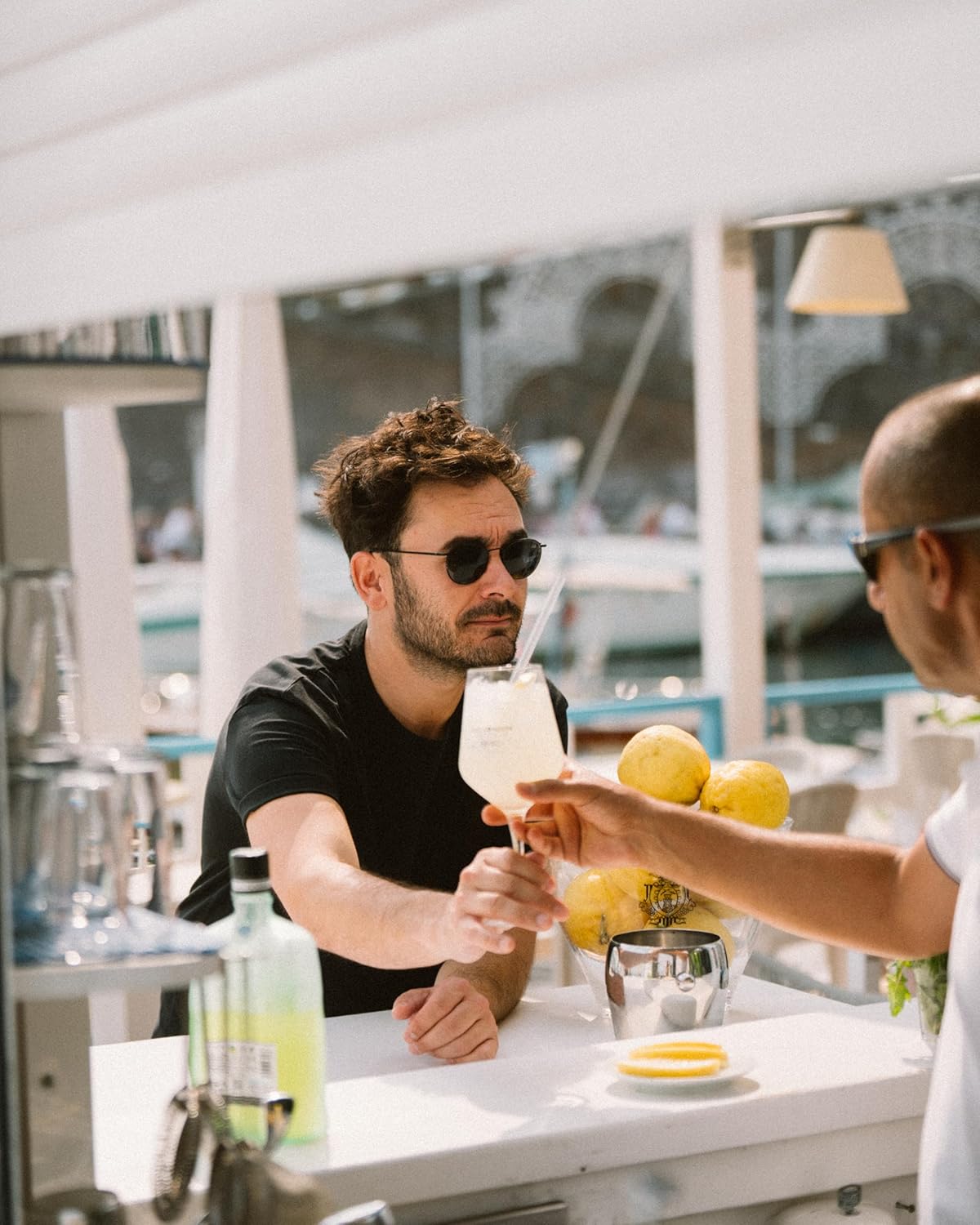 Detalle 1 de Villa Massa Limoncello 🍋 Licor Italiano de Sorrento 500ml