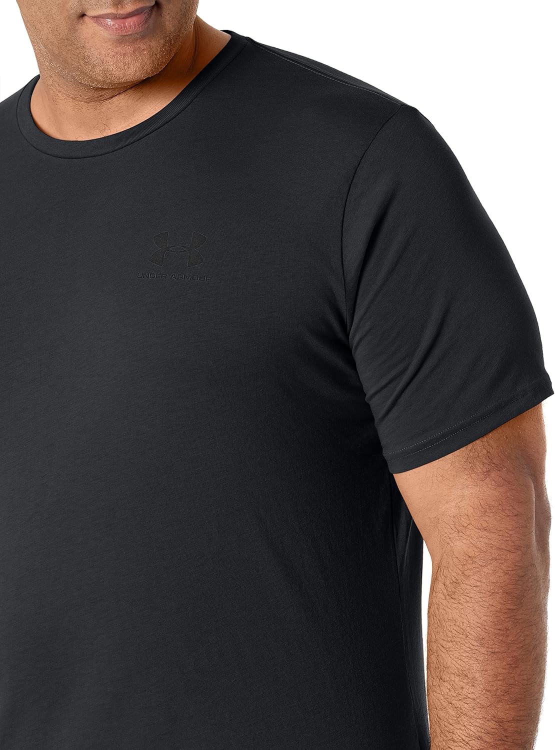 Detalle de Under Armour Men Sportstyle Left Chest super-soft training T-shirt (fast-drying graphic)