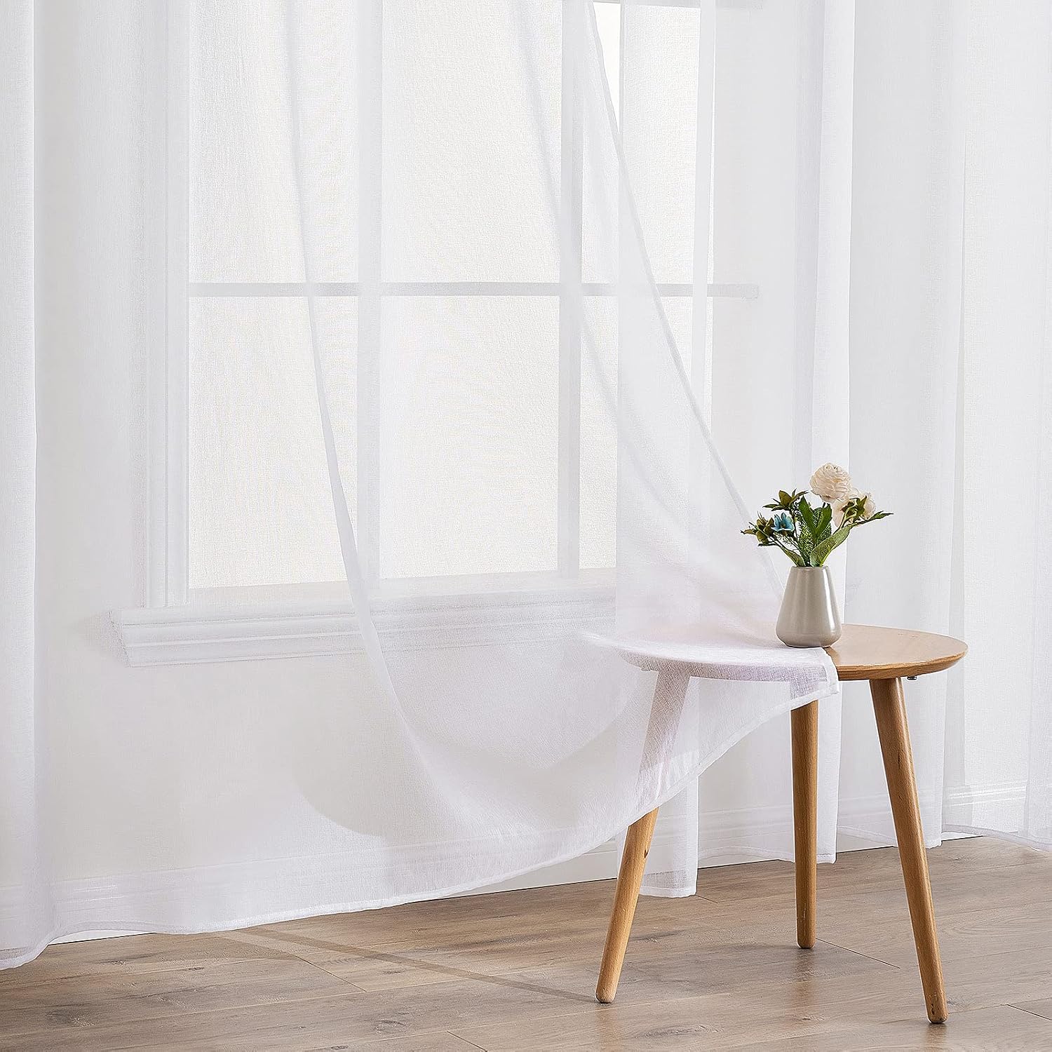 Detalle de EMEMA 2er-Set Sheer-Voile-Gardine mit Ösen, transparent, 140 x 245 cm, Polyester – weiß